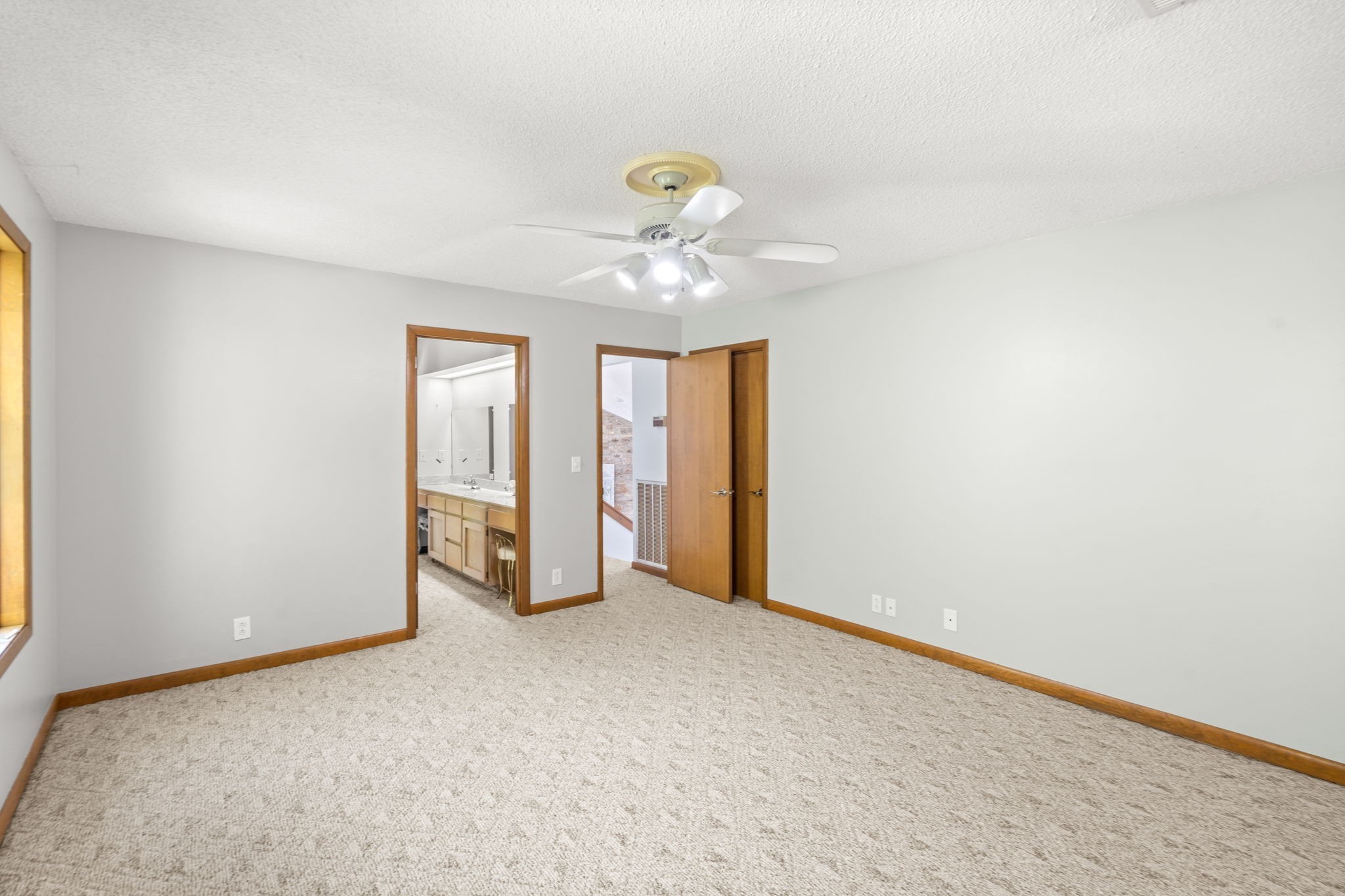 Image 28 of 58 For 9835 207th Circle