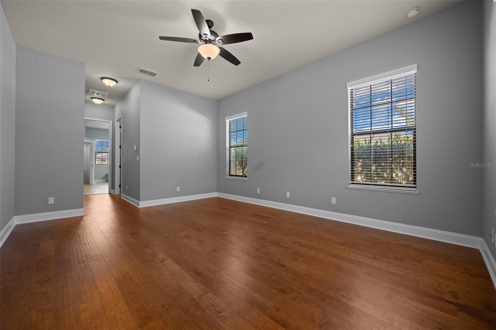 Image 18 of 46 For 4735 35th Street