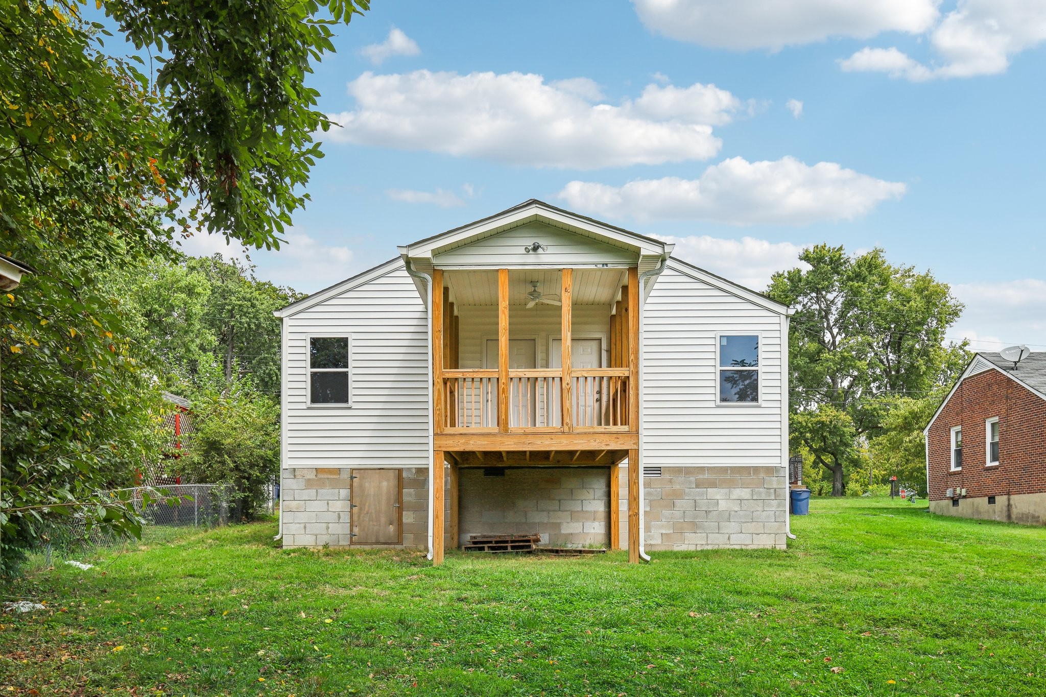 Image 29 of 46 For 1114 Hickory Road