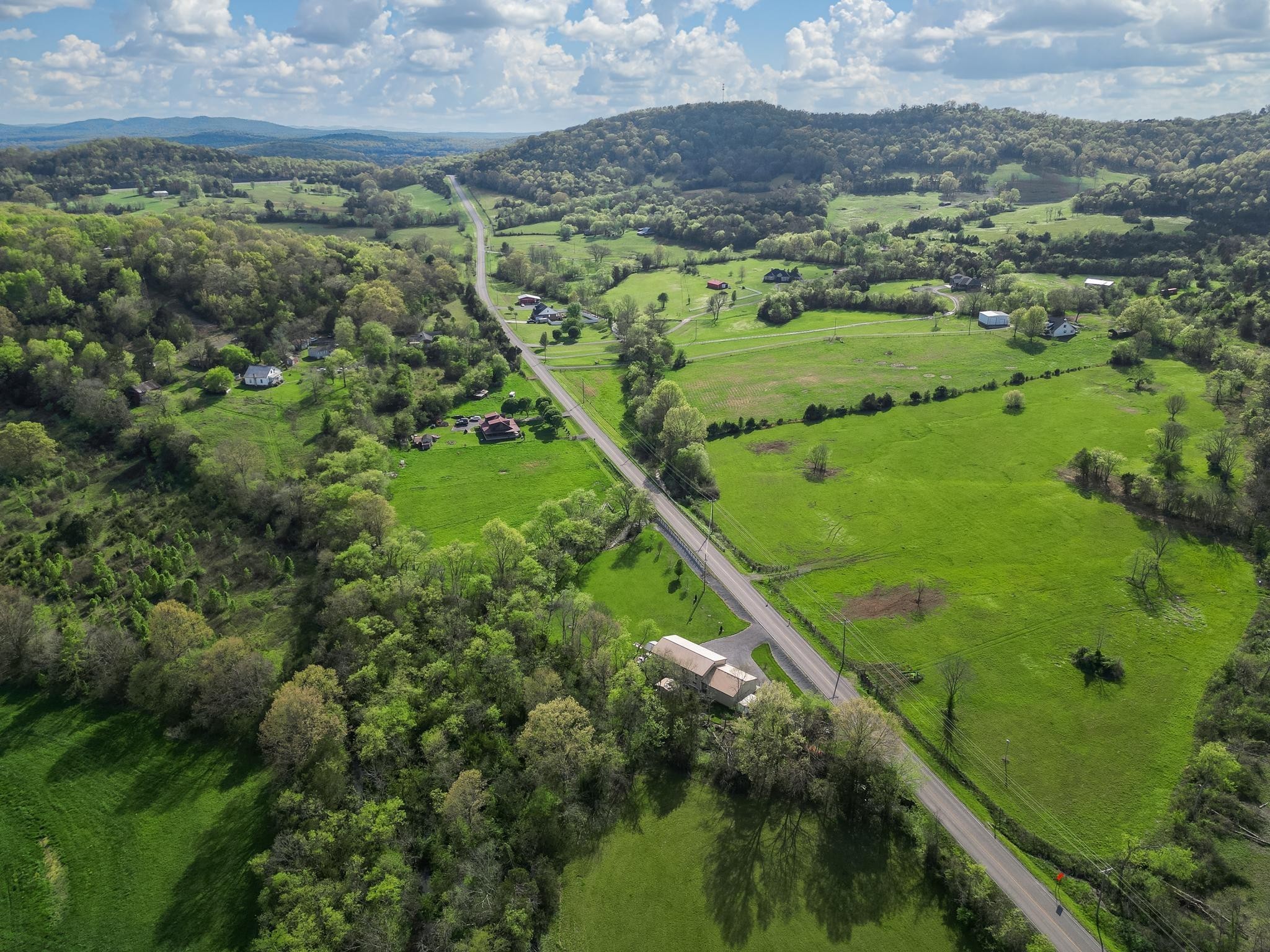 Image 2 of 47 For 13505 112 Place