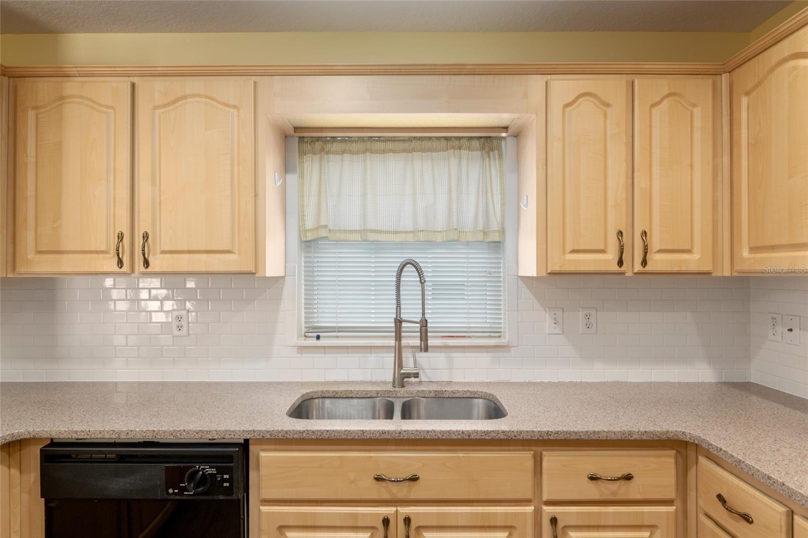 Image 39 of 70 For 11146 Sw 68th Ct