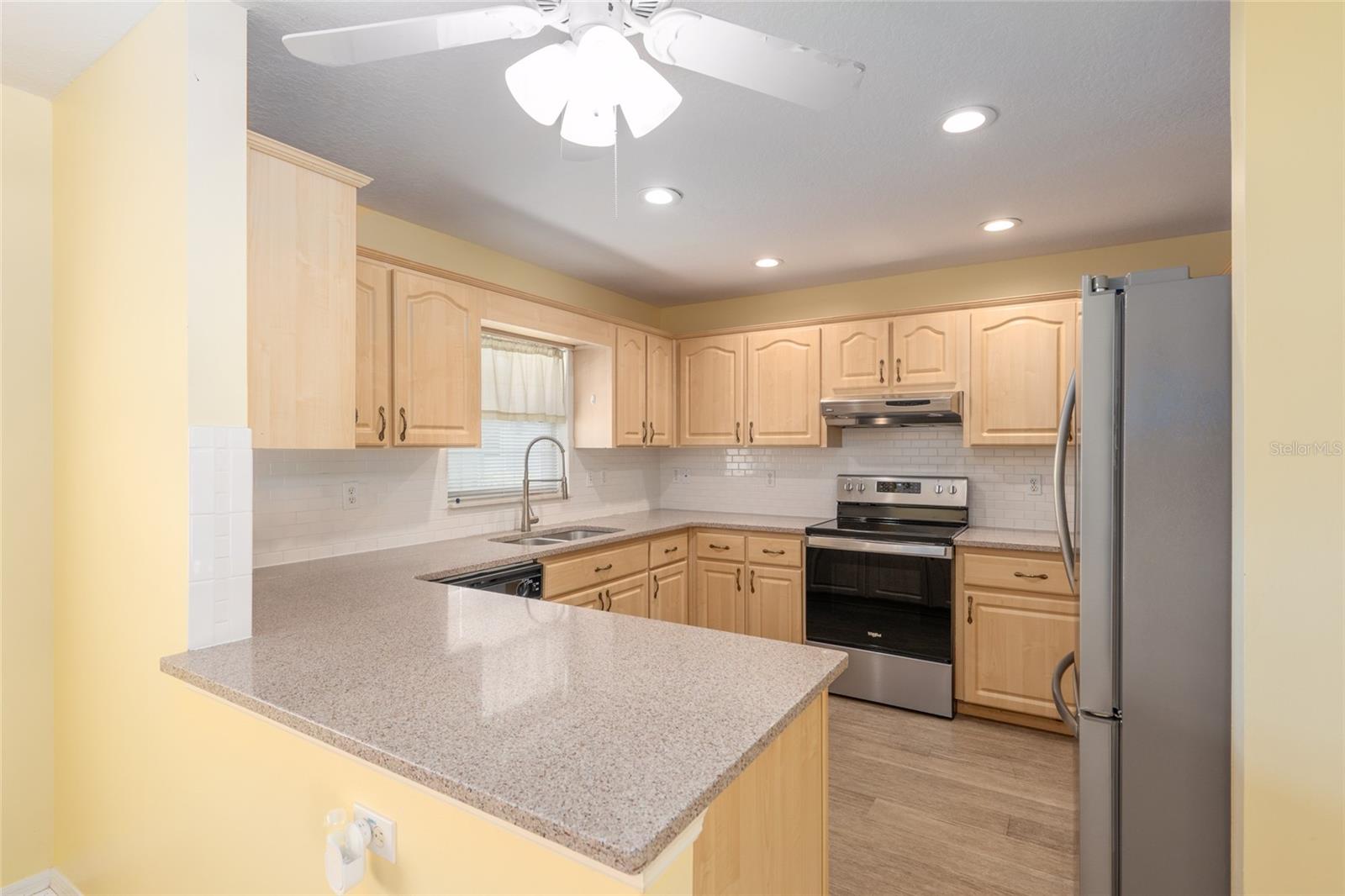 Image 41 of 70 For 11146 Sw 68th Ct