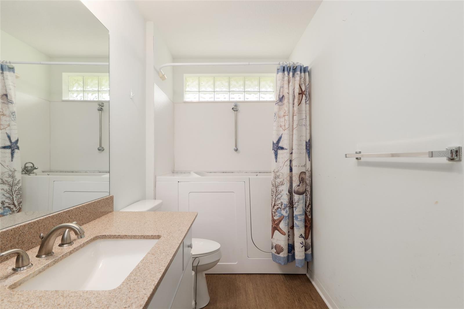 Image 44 of 70 For 11146 Sw 68th Ct