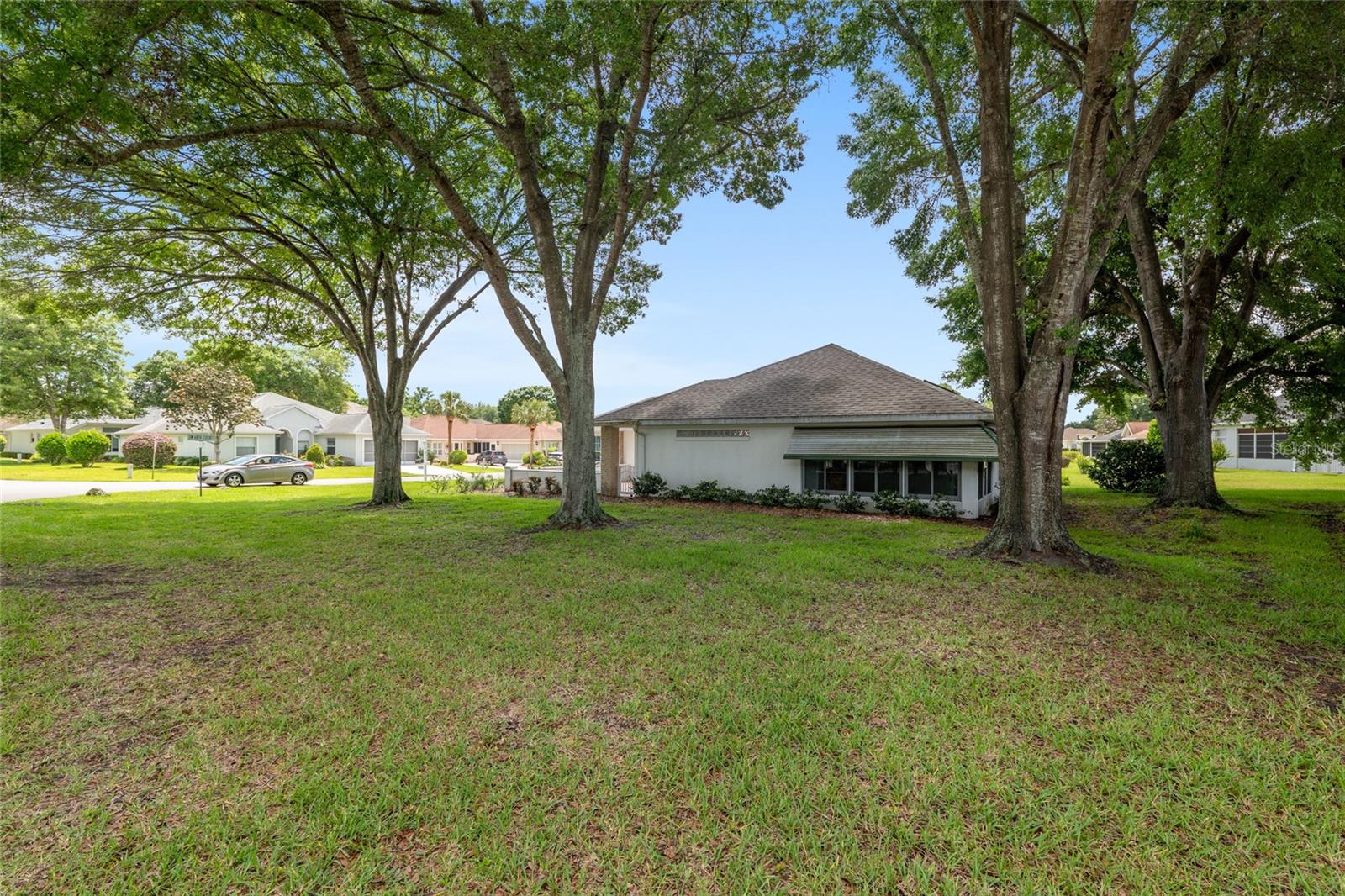 Image 58 of 70 For 11146 Sw 68th Ct