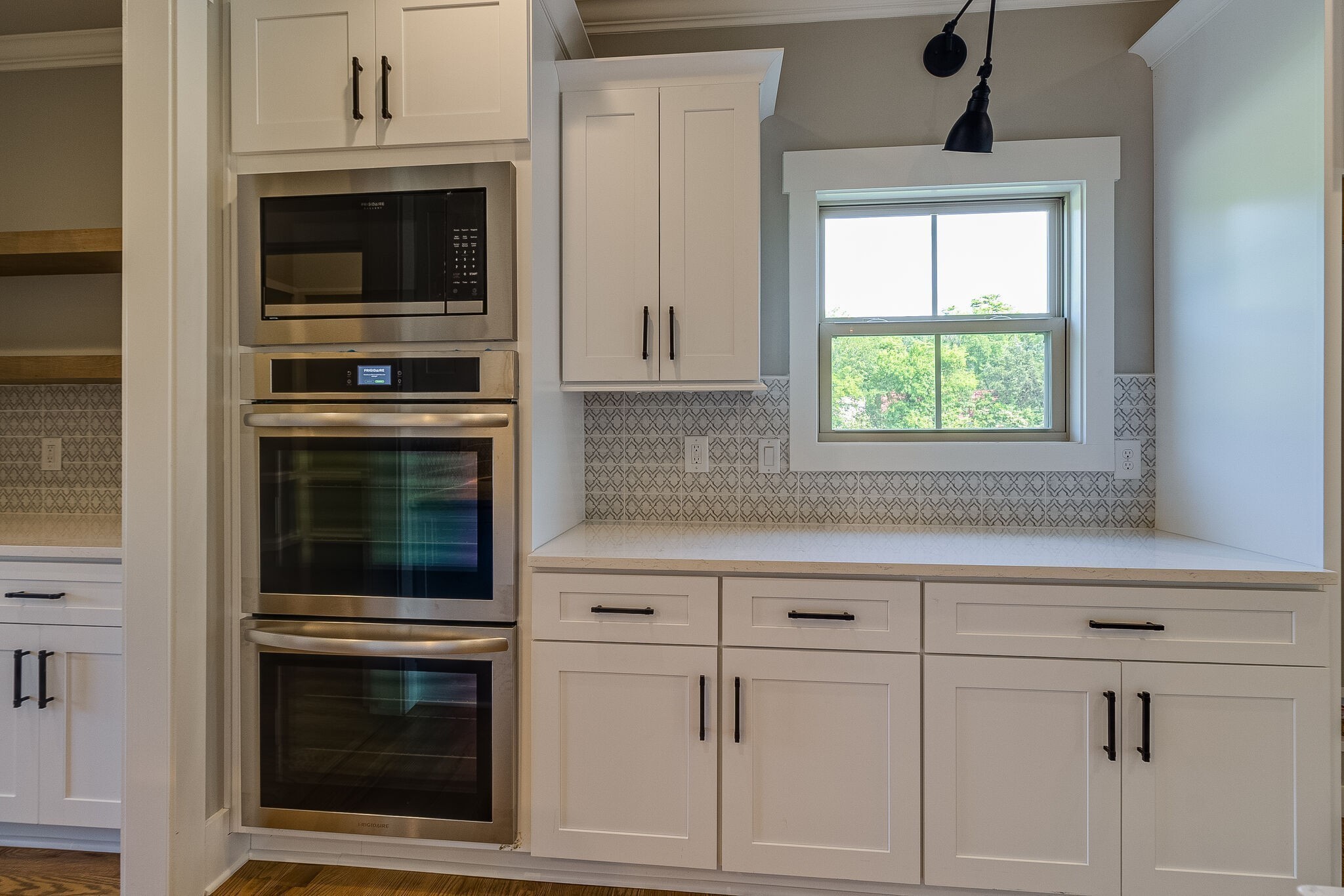 Listing photo id 11 for 397 Homeway Loop