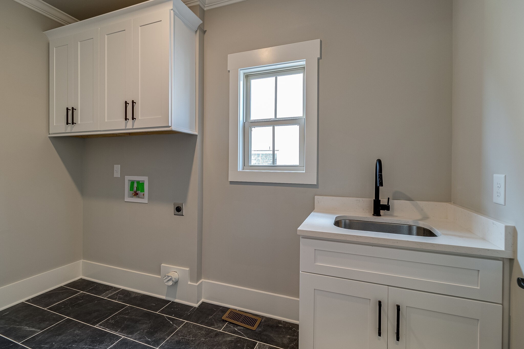 Listing photo id 21 for 397 Homeway Loop