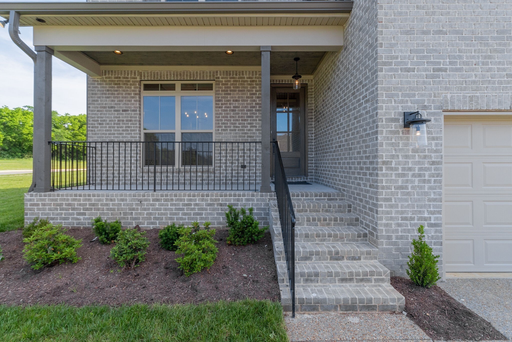 Listing photo id 1 for 397 Homeway Loop