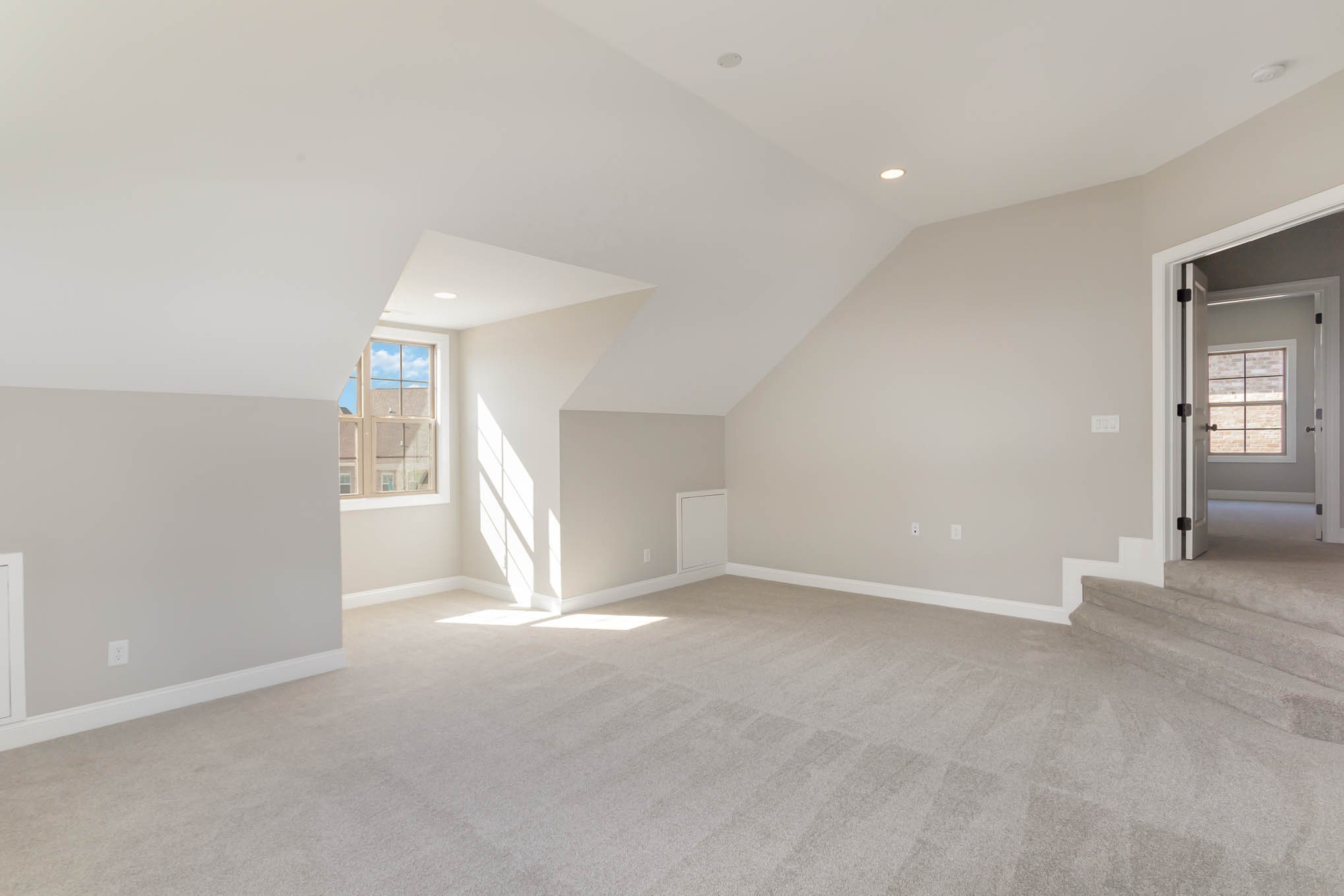 Image 16 of 53 For 154 7th Avenue