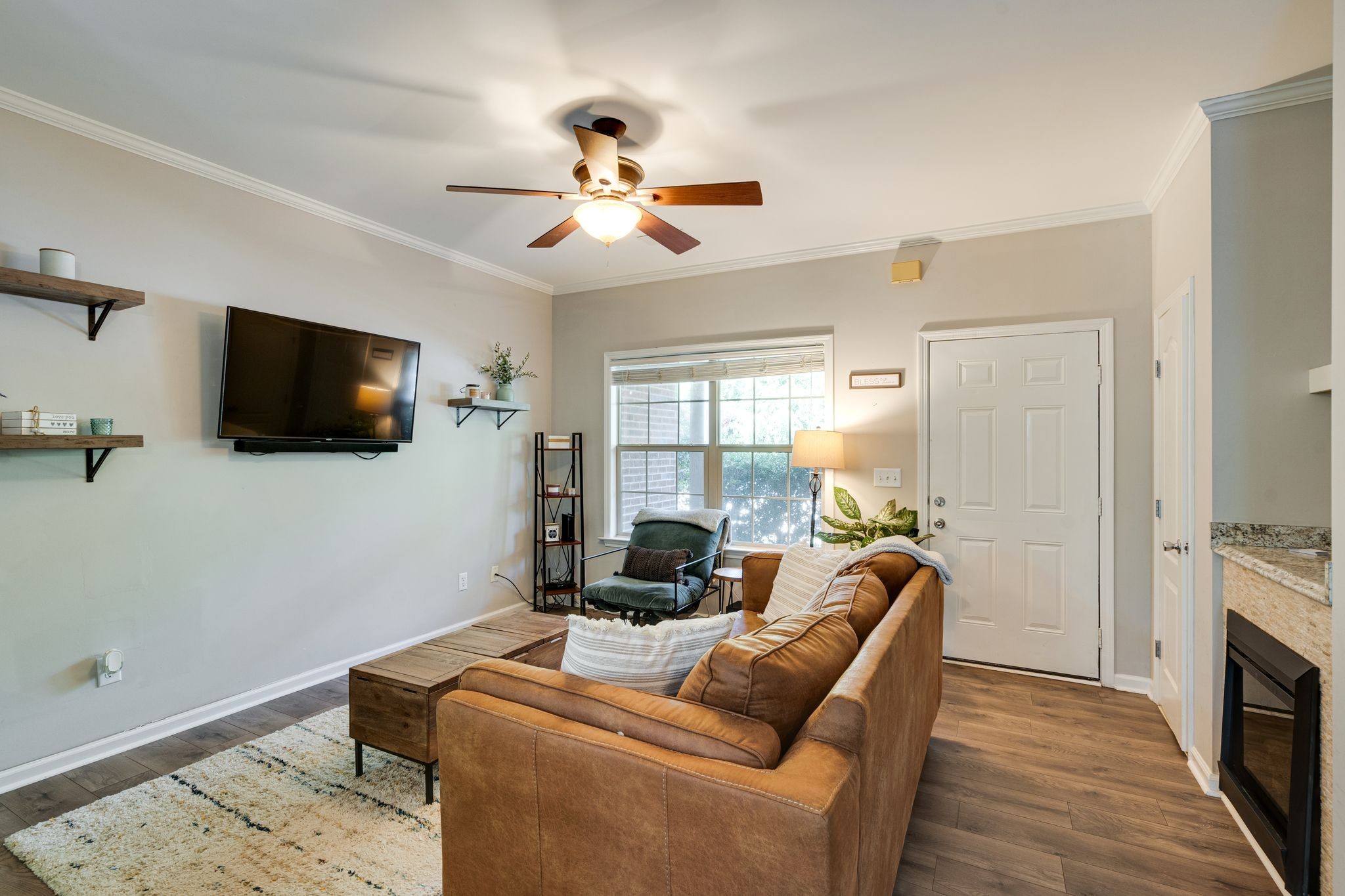 Image 10 of 18 For 9250 197th Circle