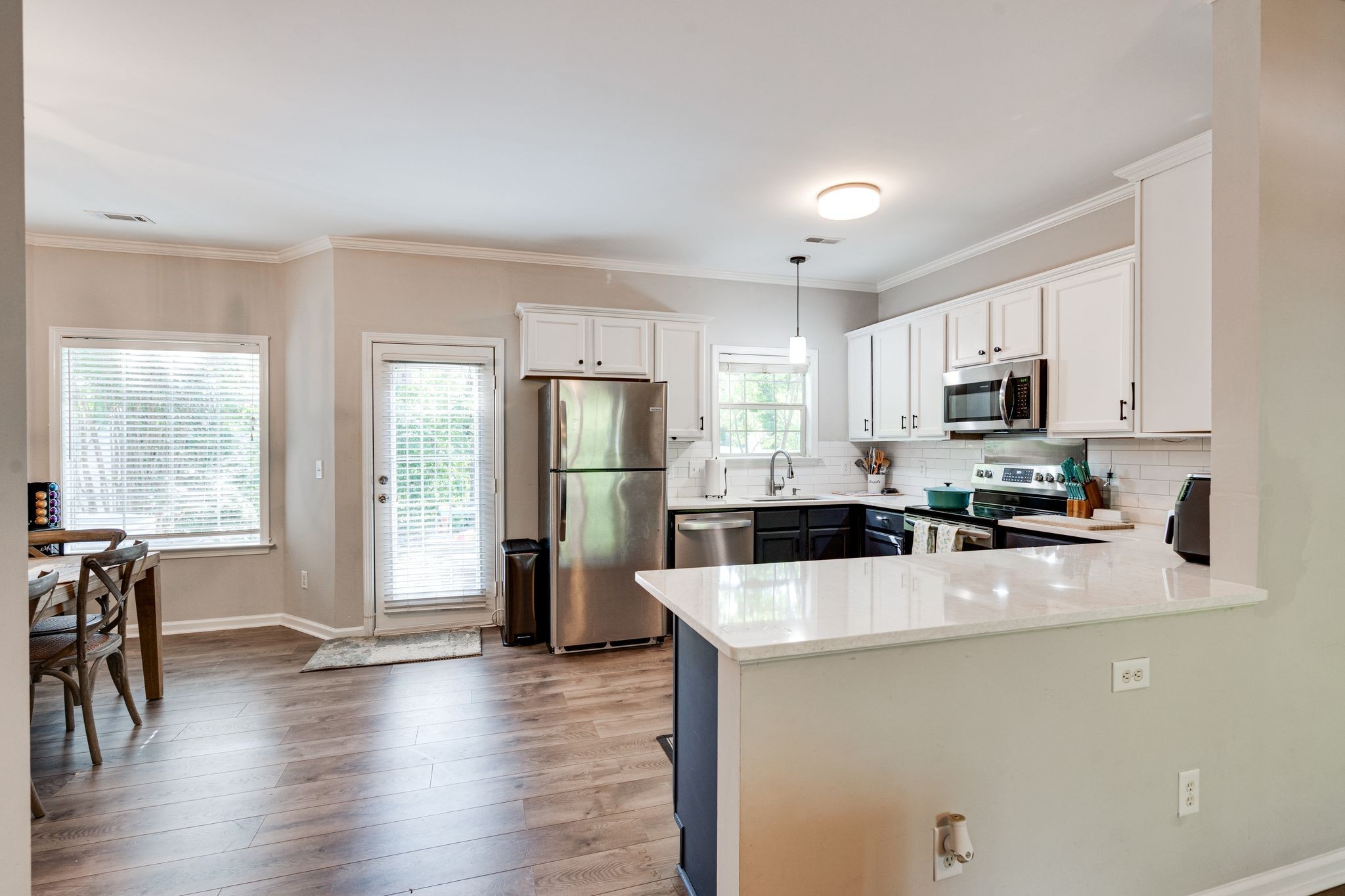 Image 4 of 18 For 9250 197th Circle