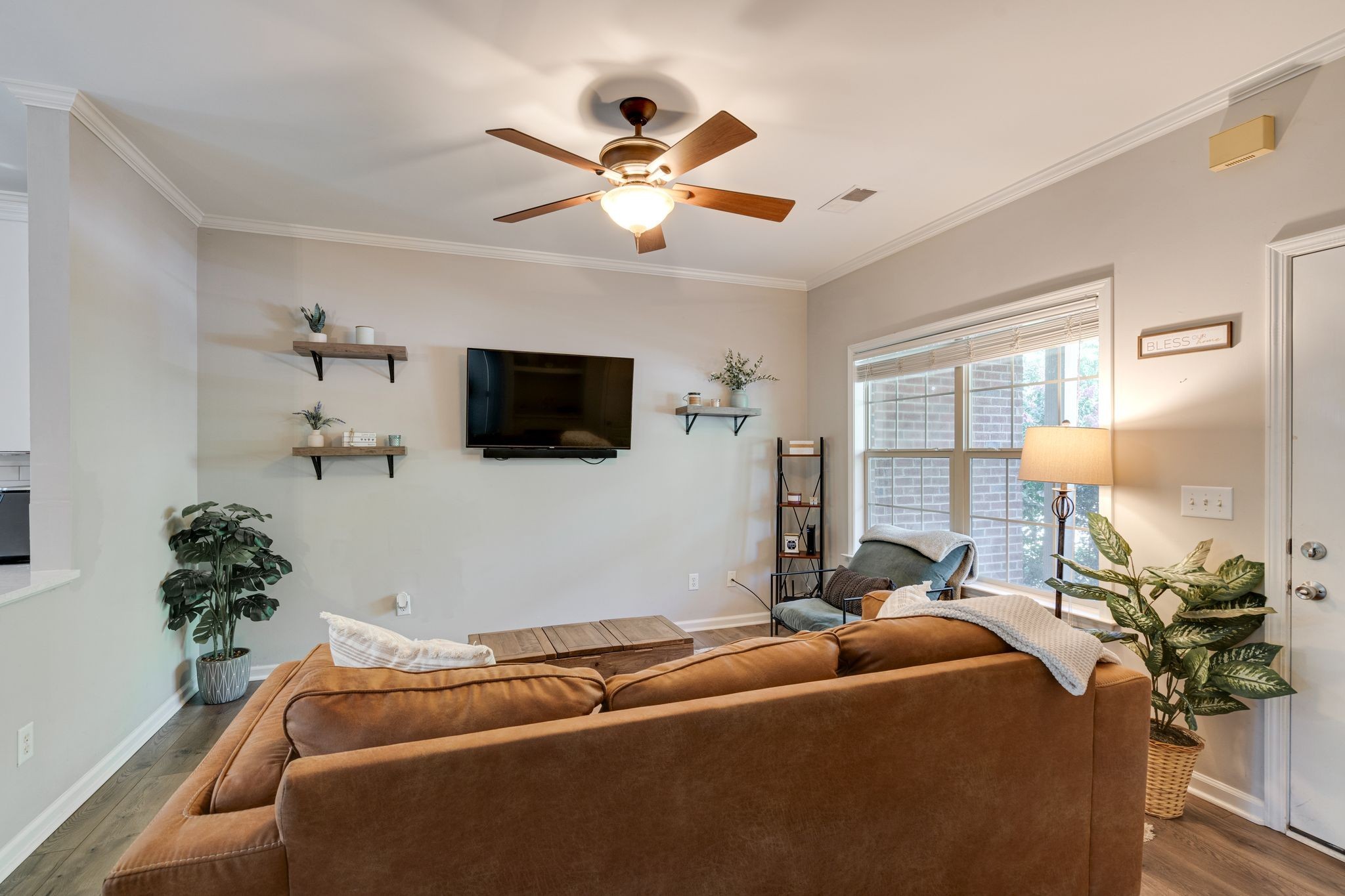 Image 9 of 18 For 9250 197th Circle
