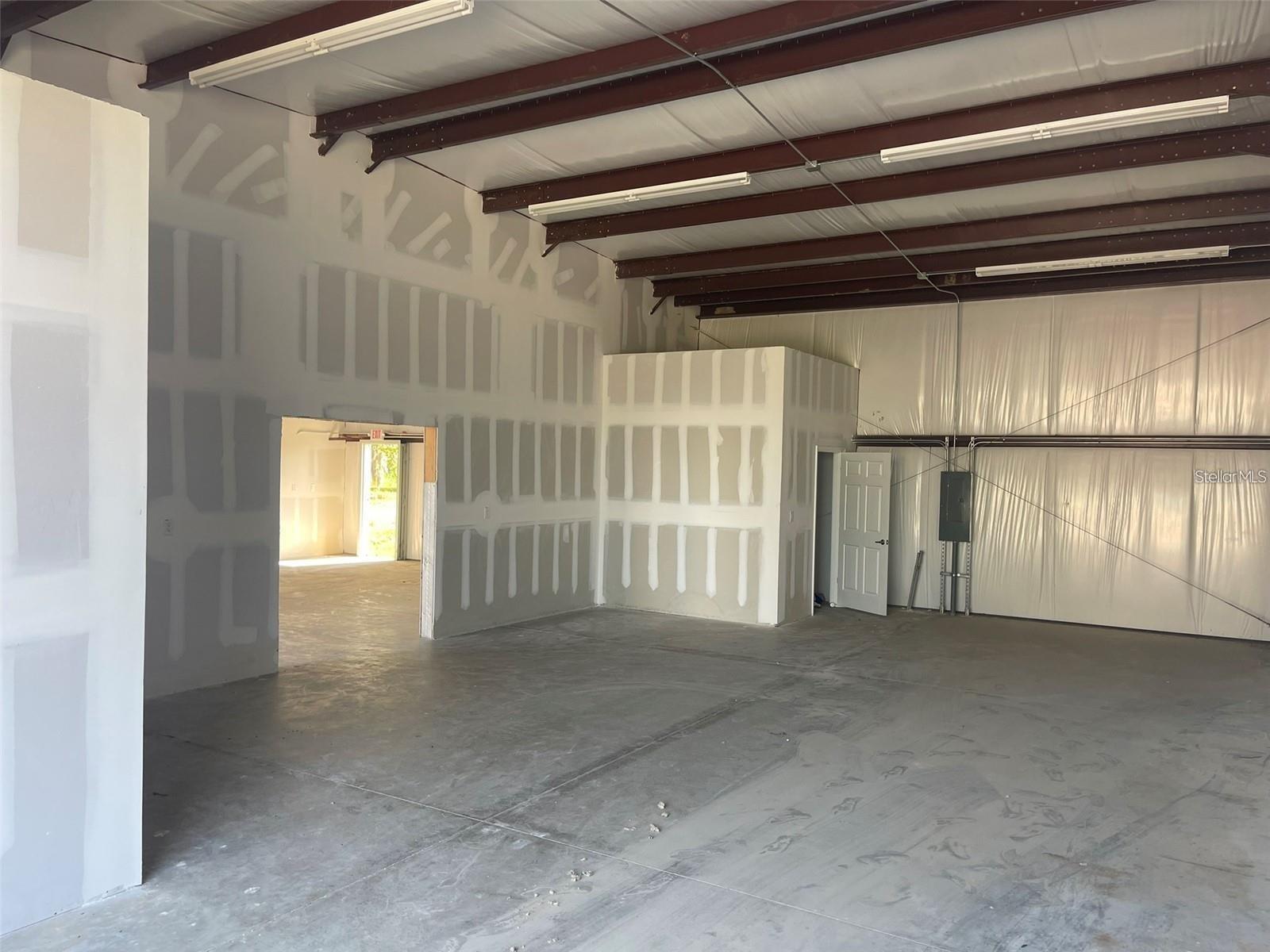 Image 5 of 10 For 4535 100th Street B