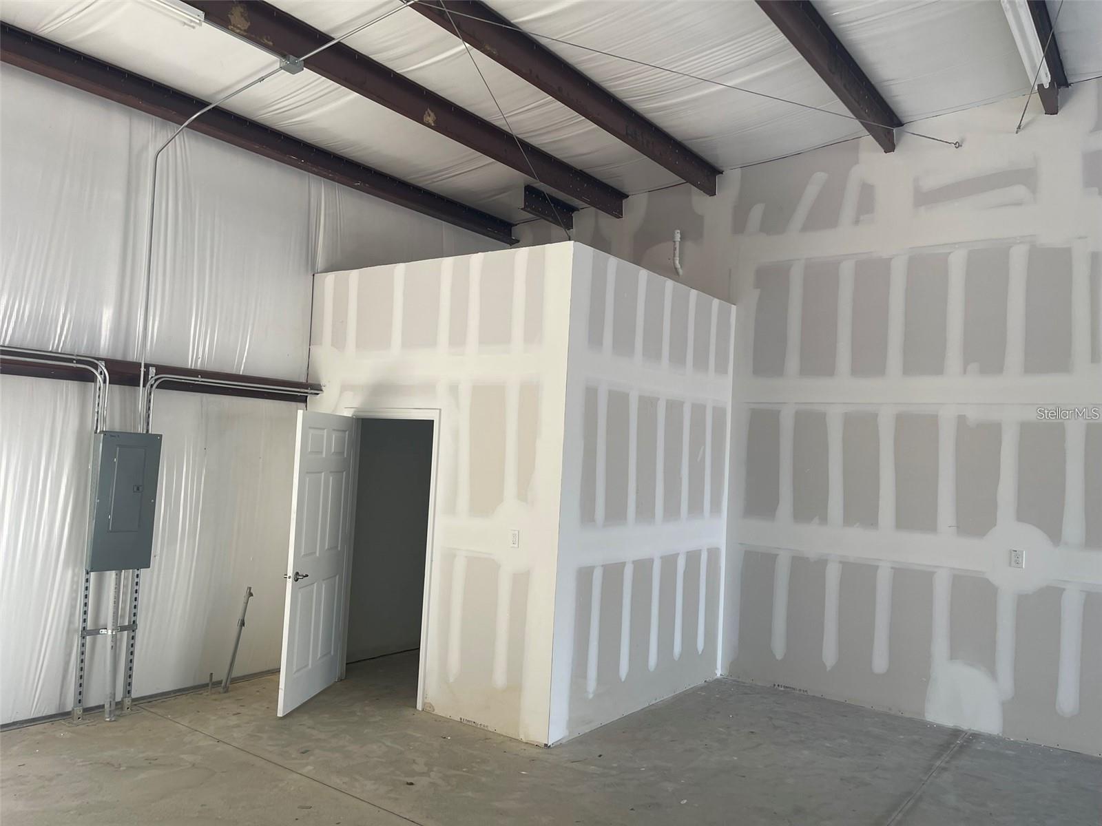 Image 8 of 10 For 4535 100th Street C