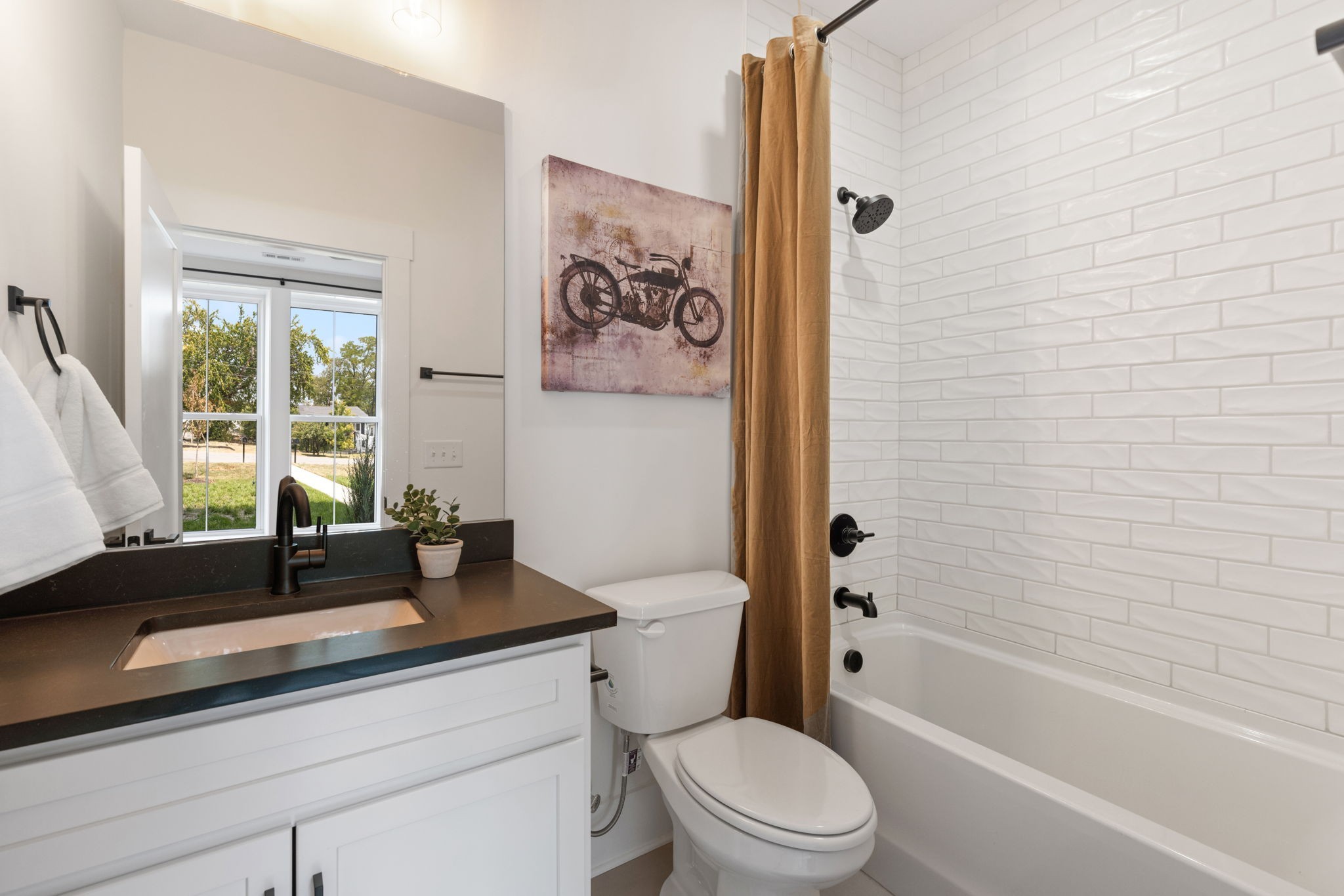 Image 8 of 10 For 4535 100th Street D