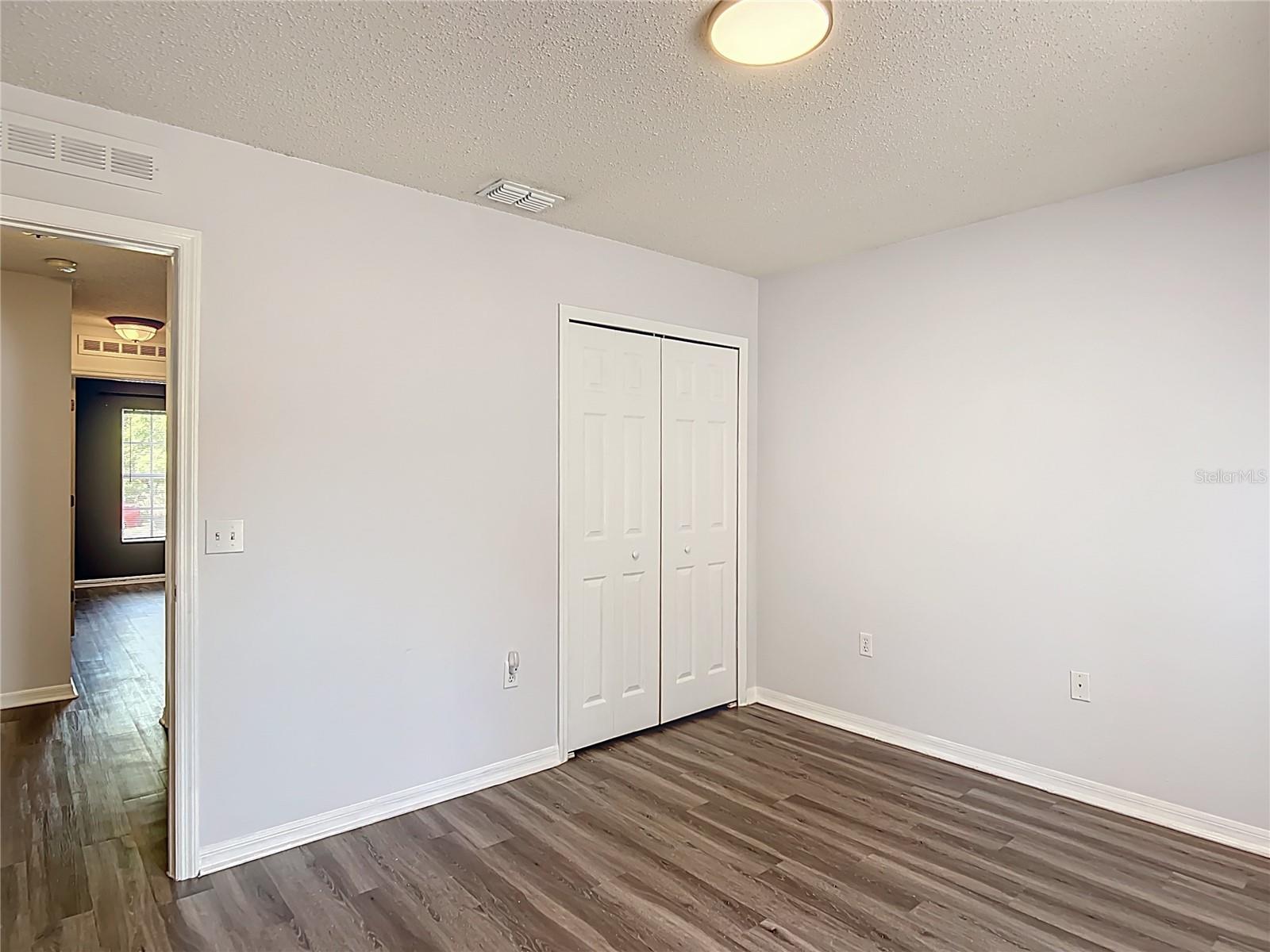 Image 22 of 34 For 7895 Sarazen Drive