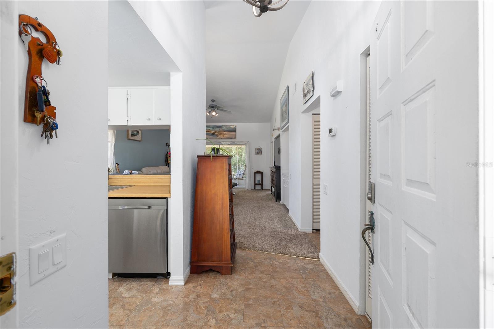 Image 3 of 33 For 910 Penn Hills Court
