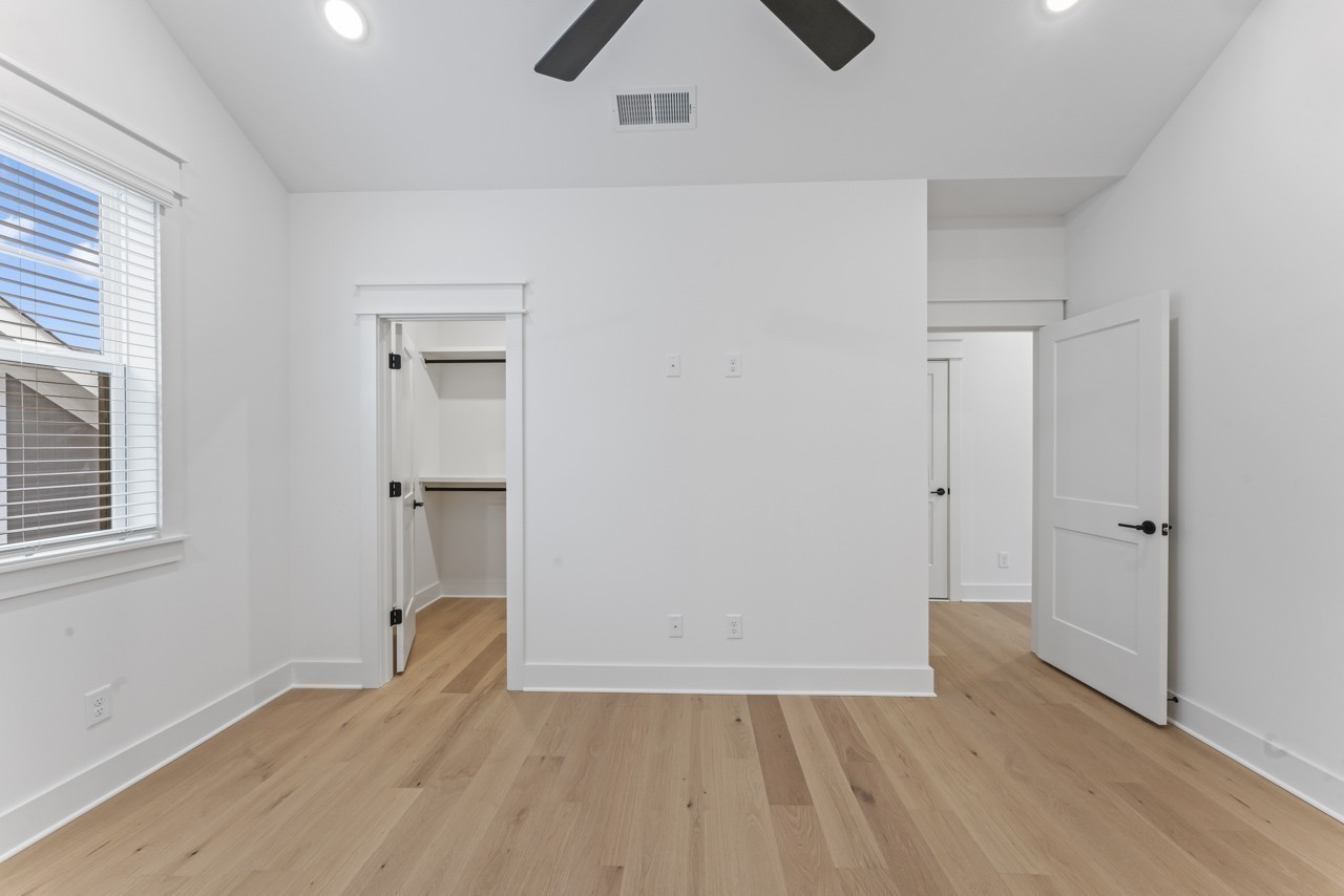 Image 16 of 43 For 536 7th Avenue