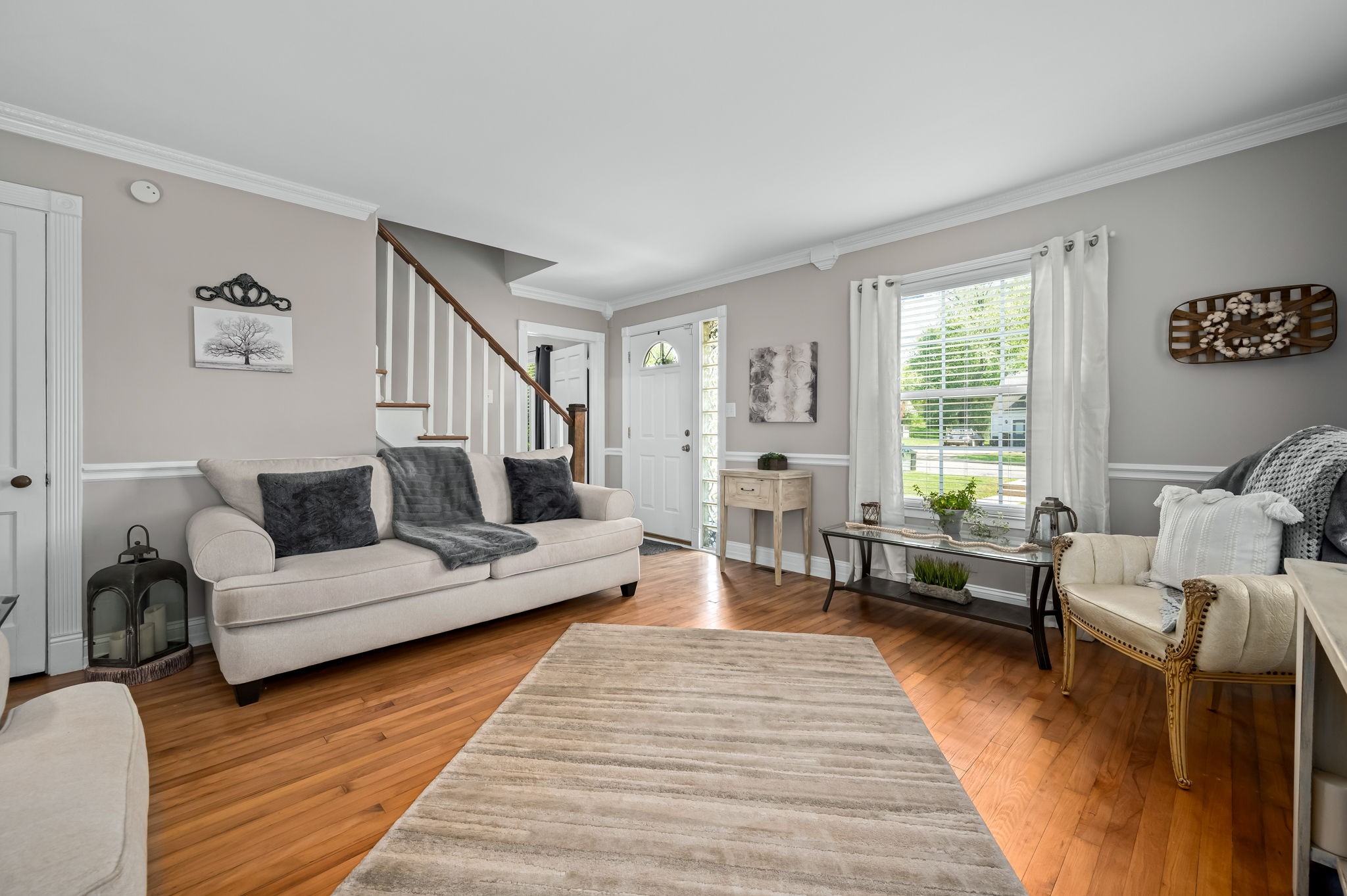 Image 13 of 29 For 7569 Riverbend Road