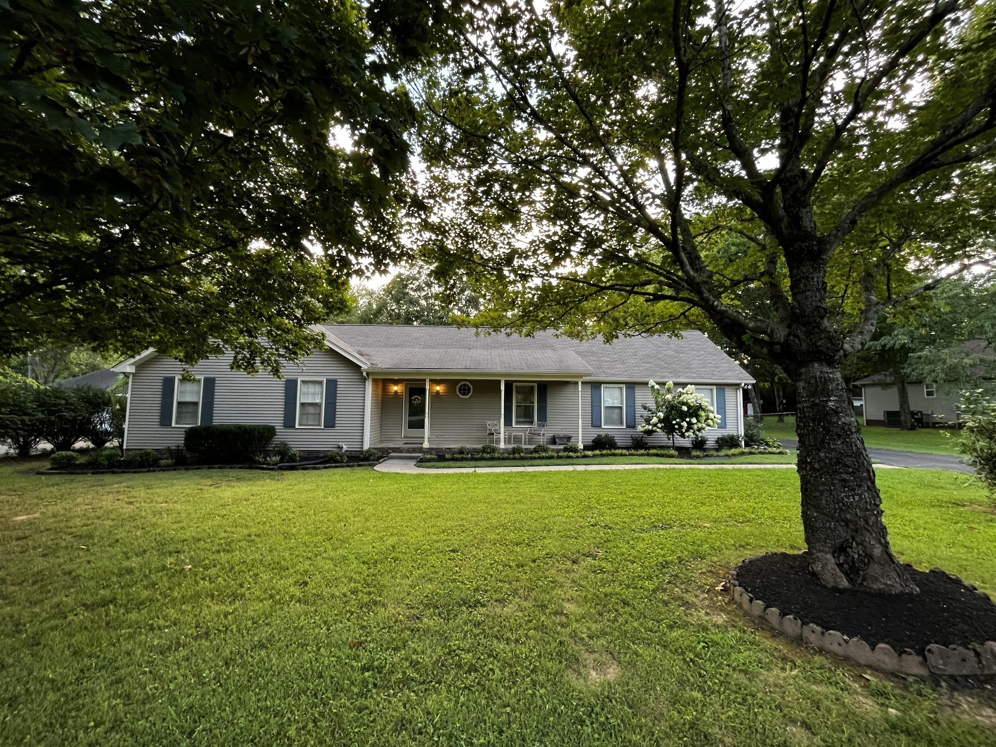 Image 2 of 43 For 3154 Merrit Lane