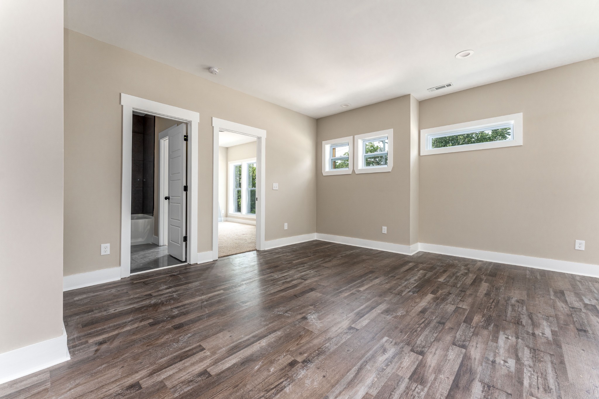 Image 16 of 51 For 5489 Nantahala Lane