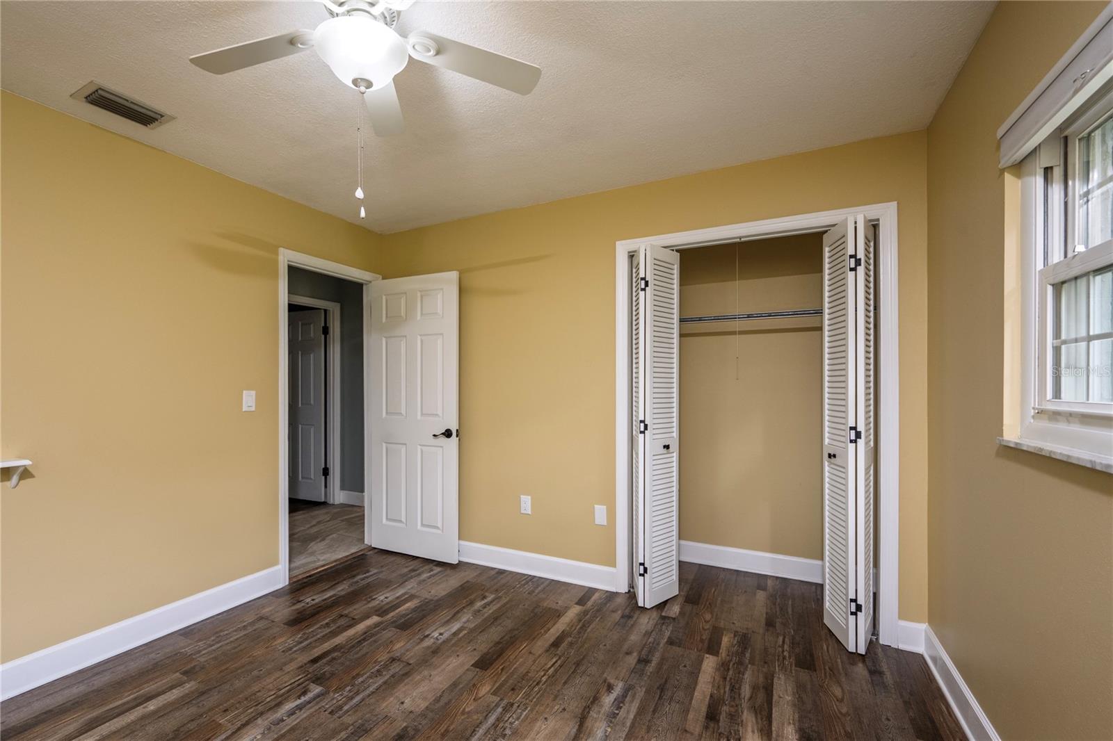 Image 18 of 34 For 4430 47th Place