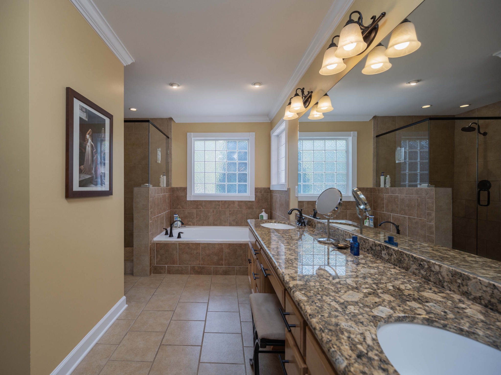 Image 22 of 53 For 340 Glassboro Court 4b