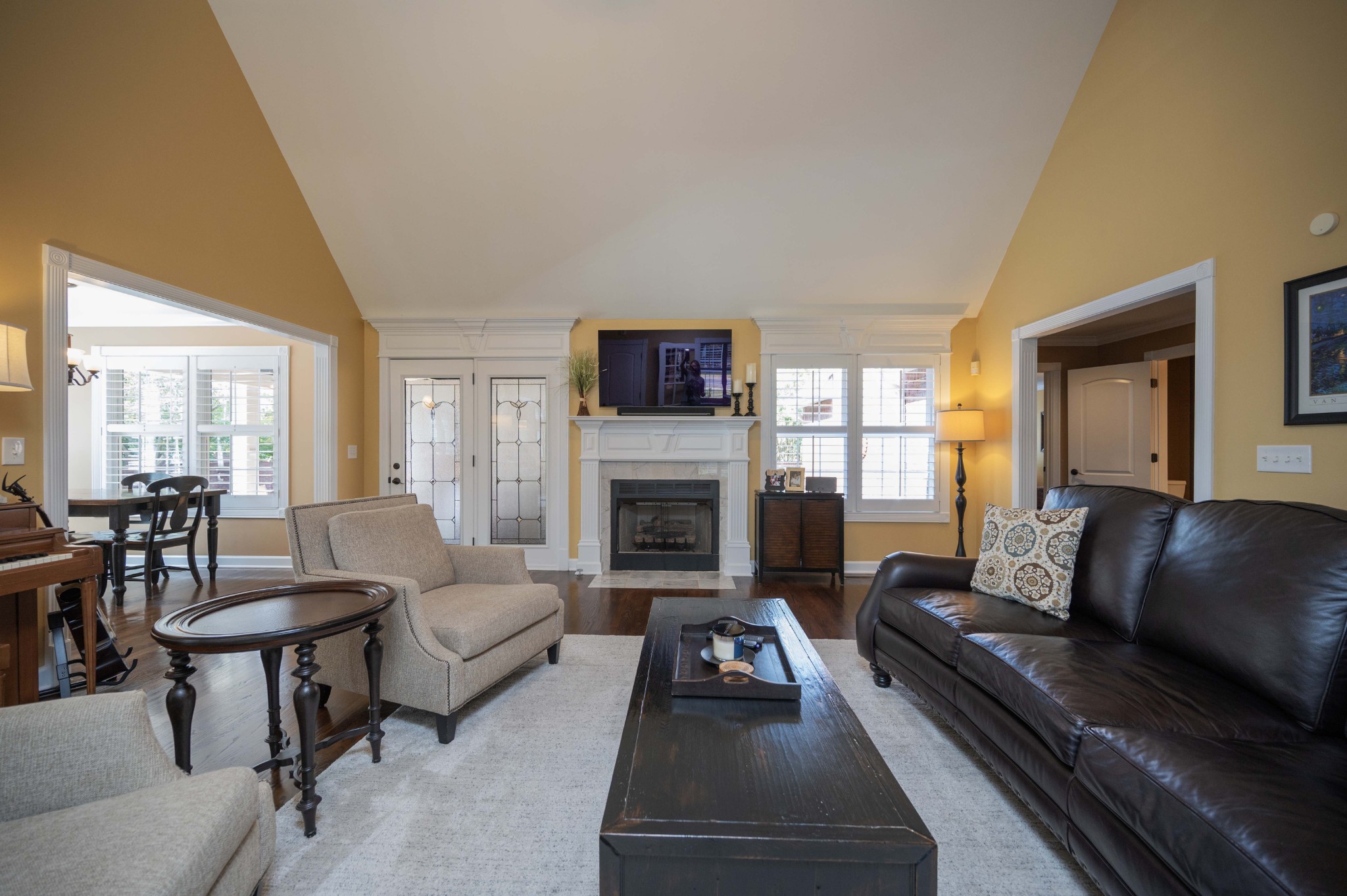 Image 9 of 53 For 340 Glassboro Court 4b