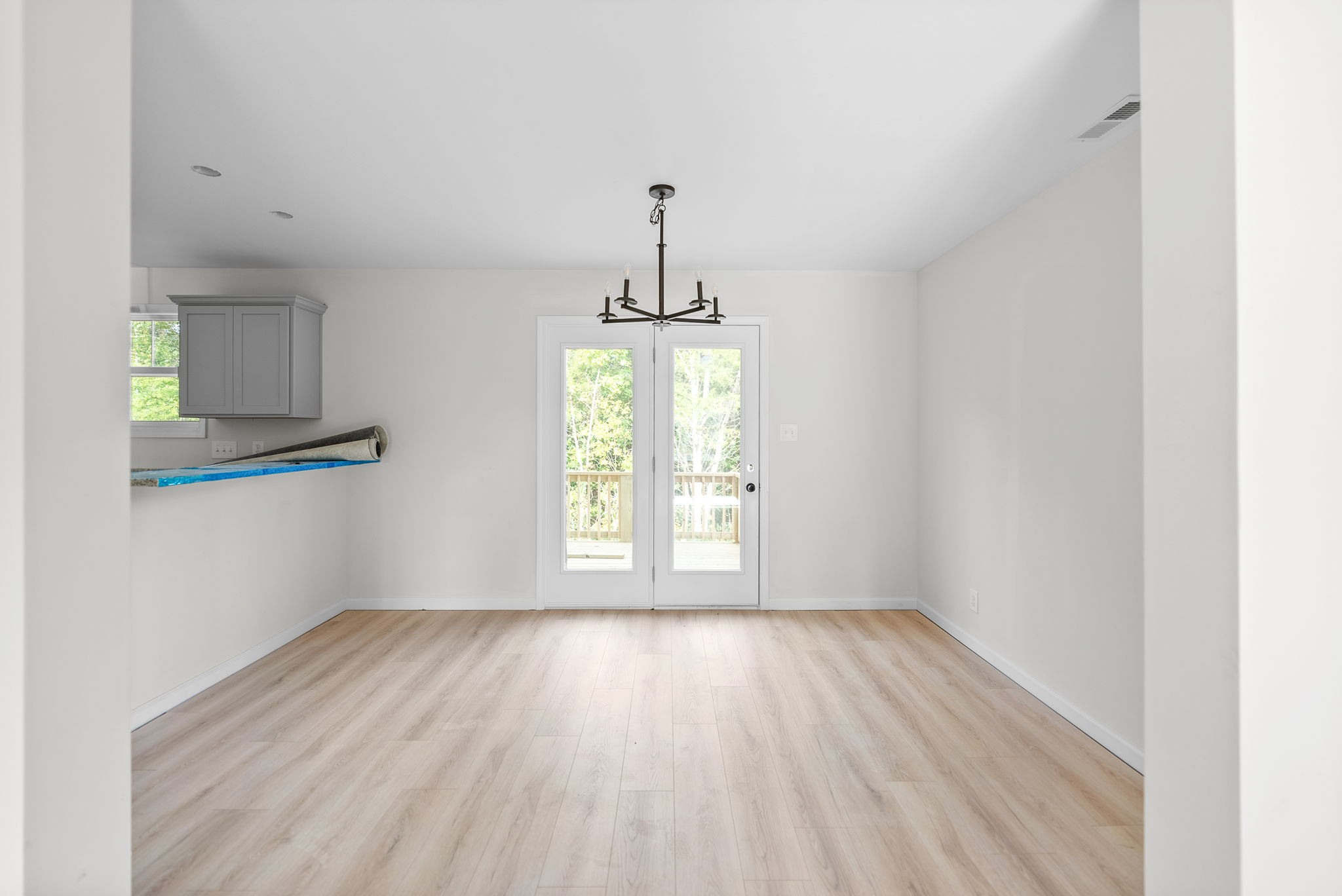 Image 7 of 26 For 4145 3rd Street