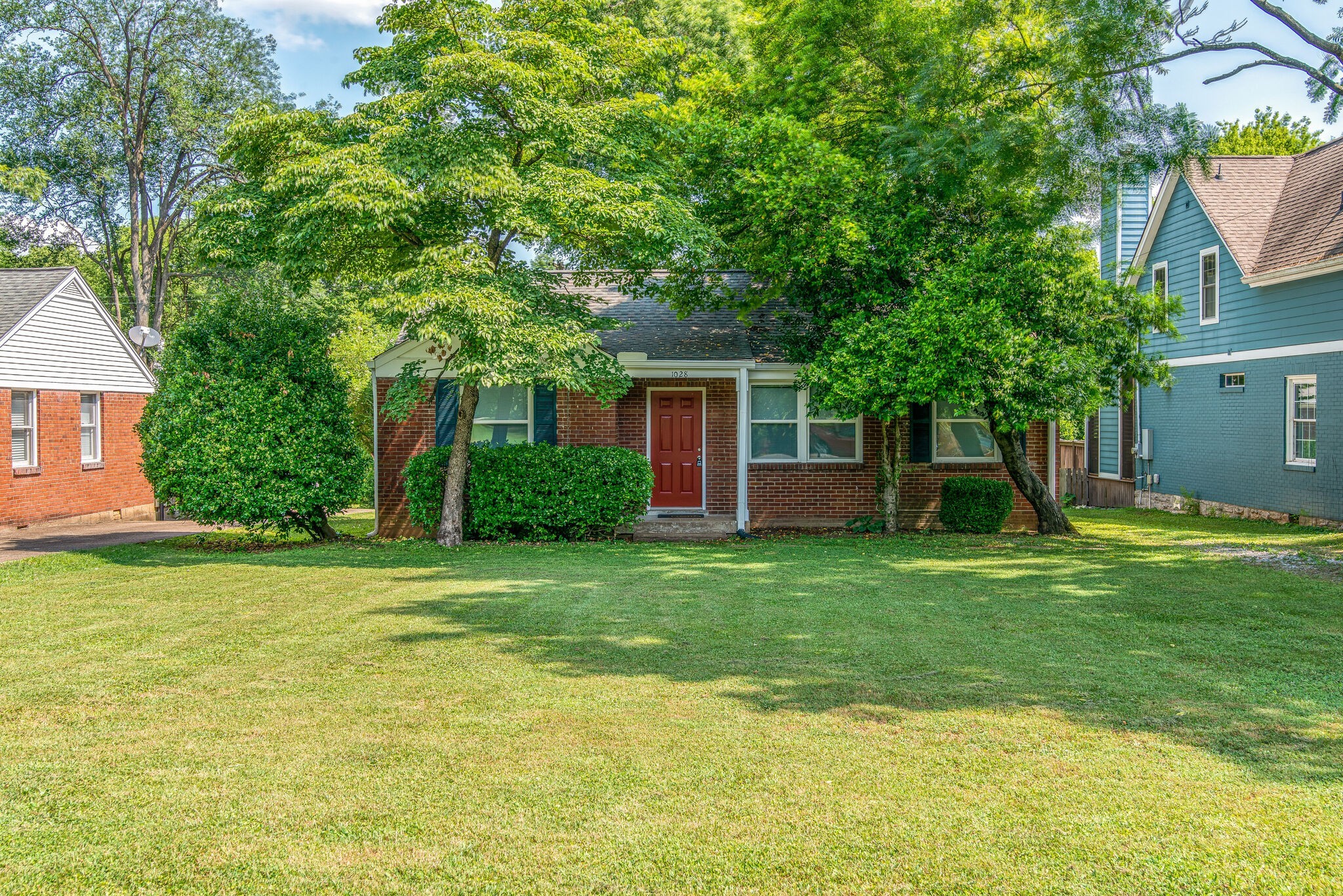 Image 2 of 17 For 8473 Elossa Court