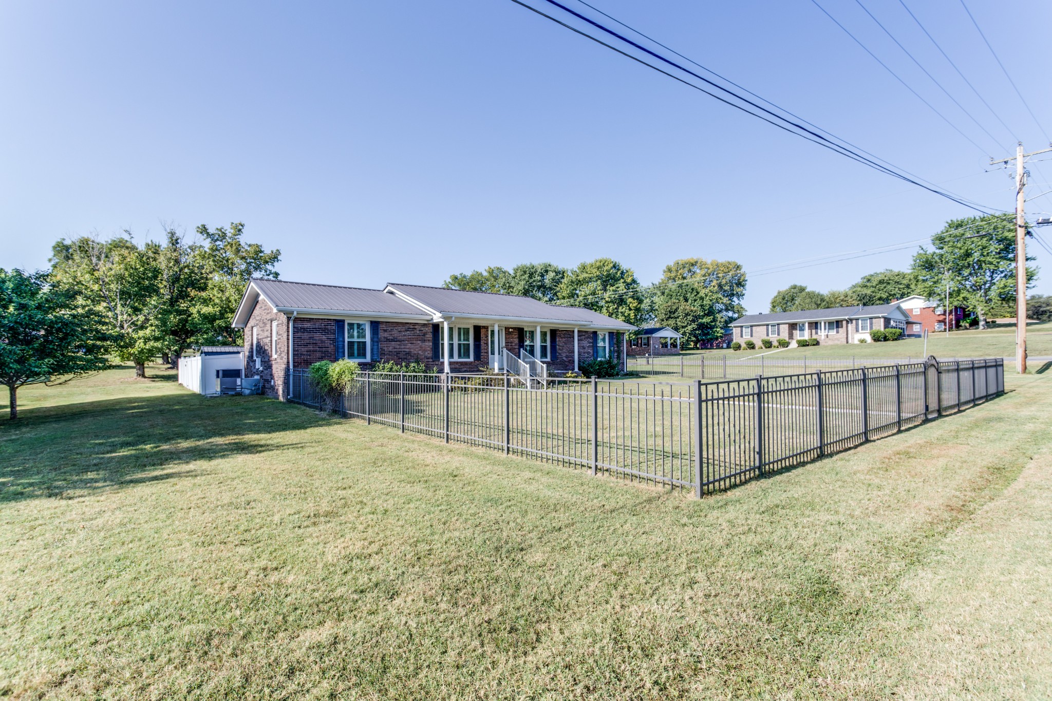 Image 4 of 14 For 5907 65th Place