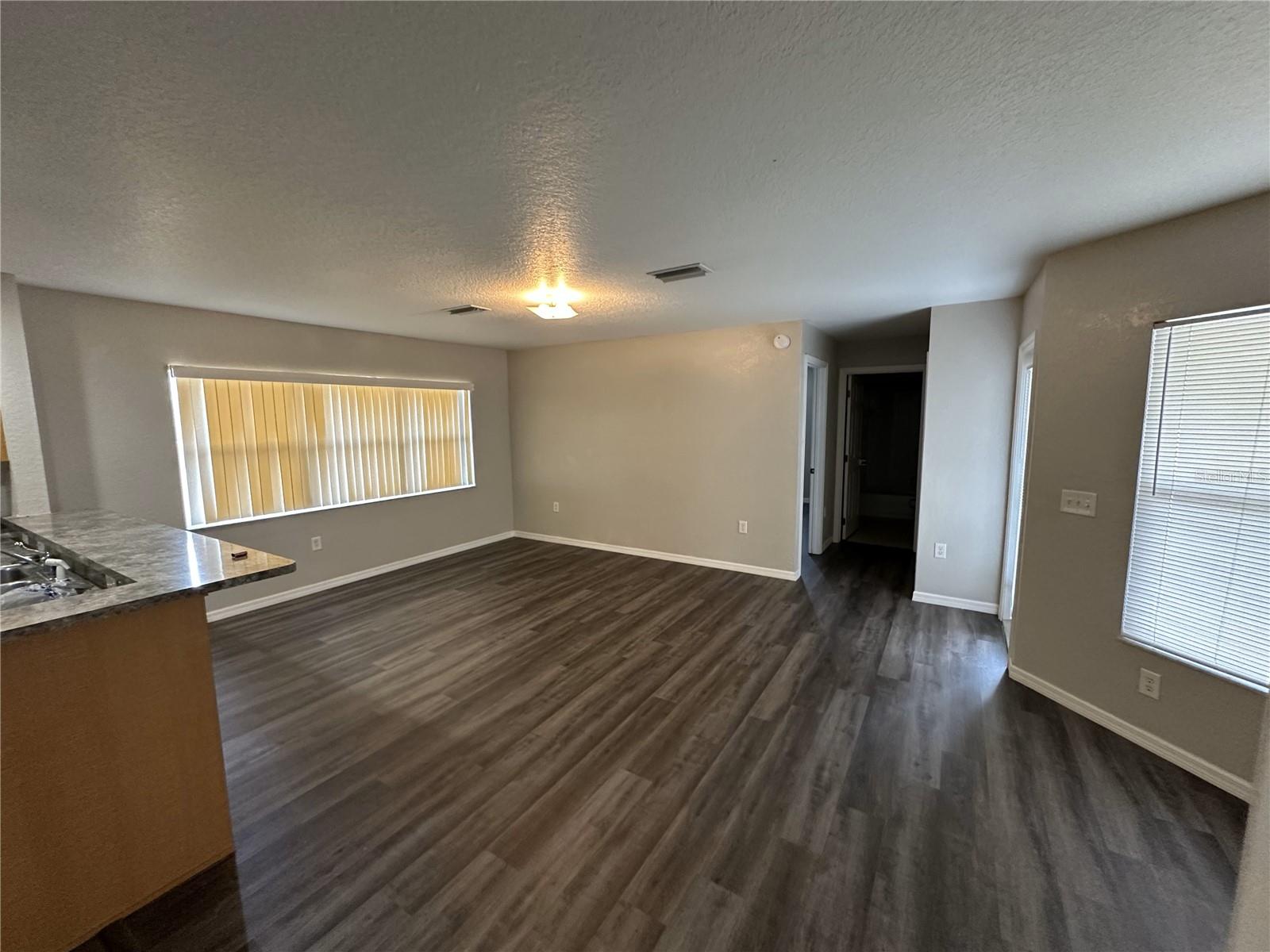 Image 3 of 8 For 13610 86th Avenue