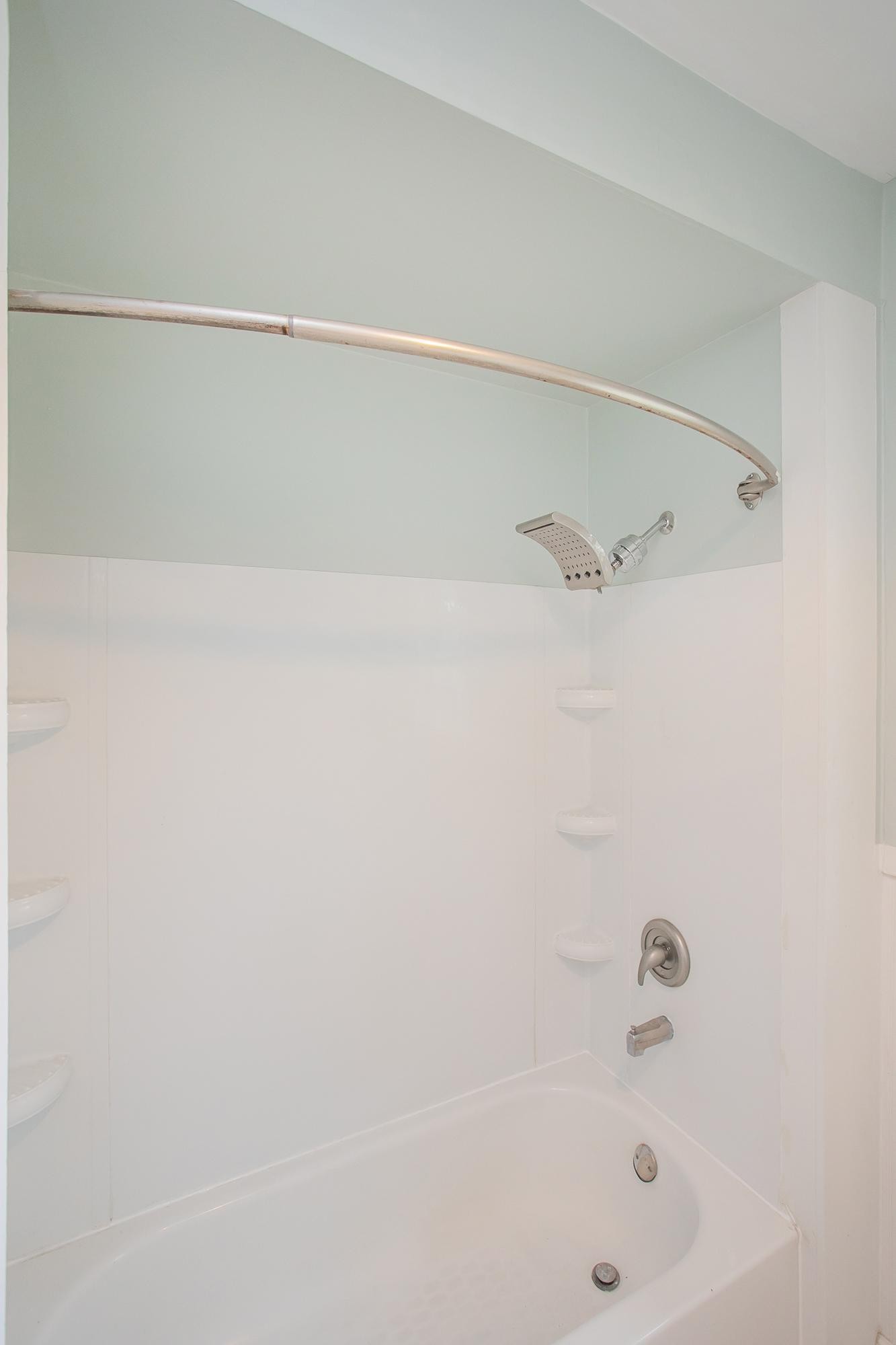 Listing photo id 20 for 1219 63rd Street Road