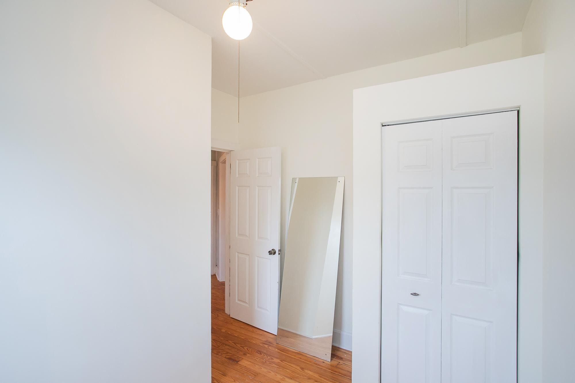 Listing photo id 27 for 1219 63rd Street Road