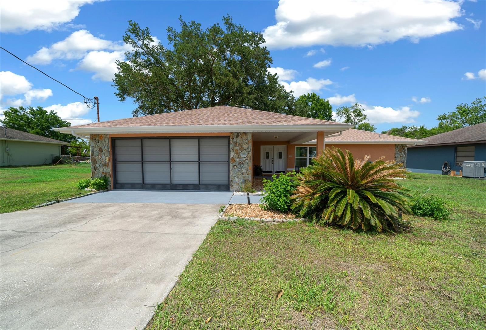 Image 21 of 65 For 21425 Plantation Street