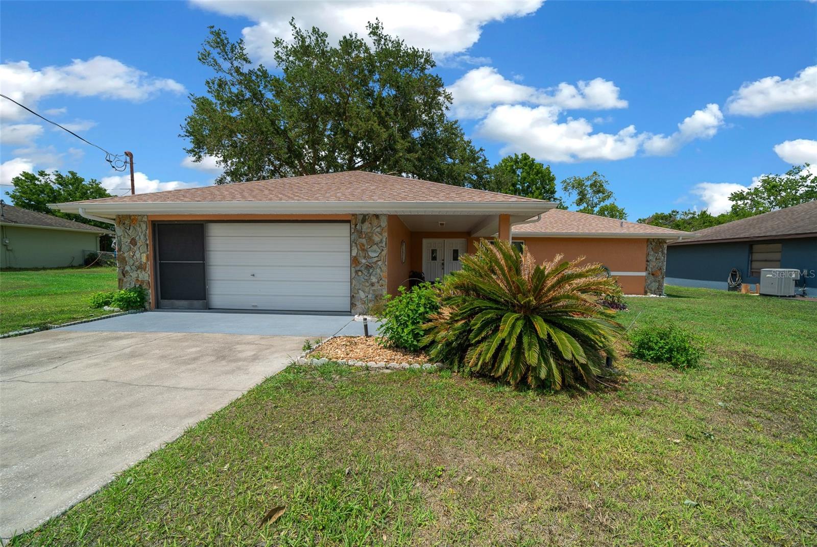 Image 27 of 65 For 21425 Plantation Street