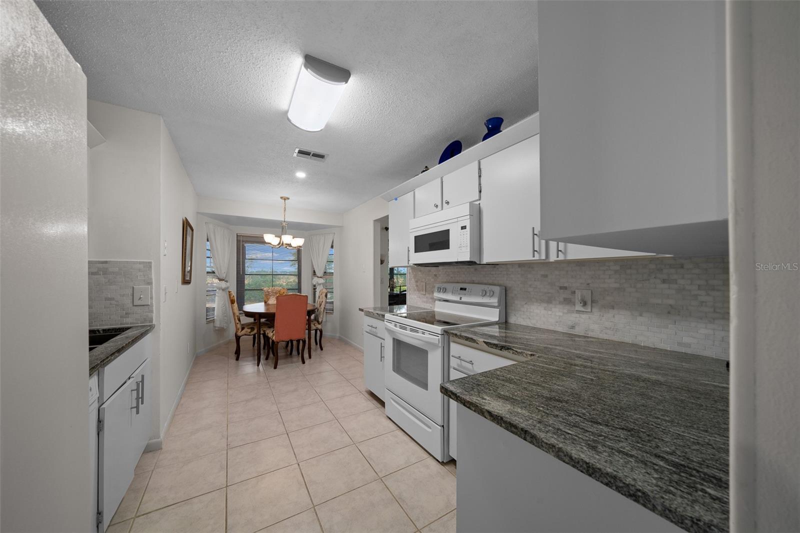 Image 62 of 65 For 21425 Plantation Street