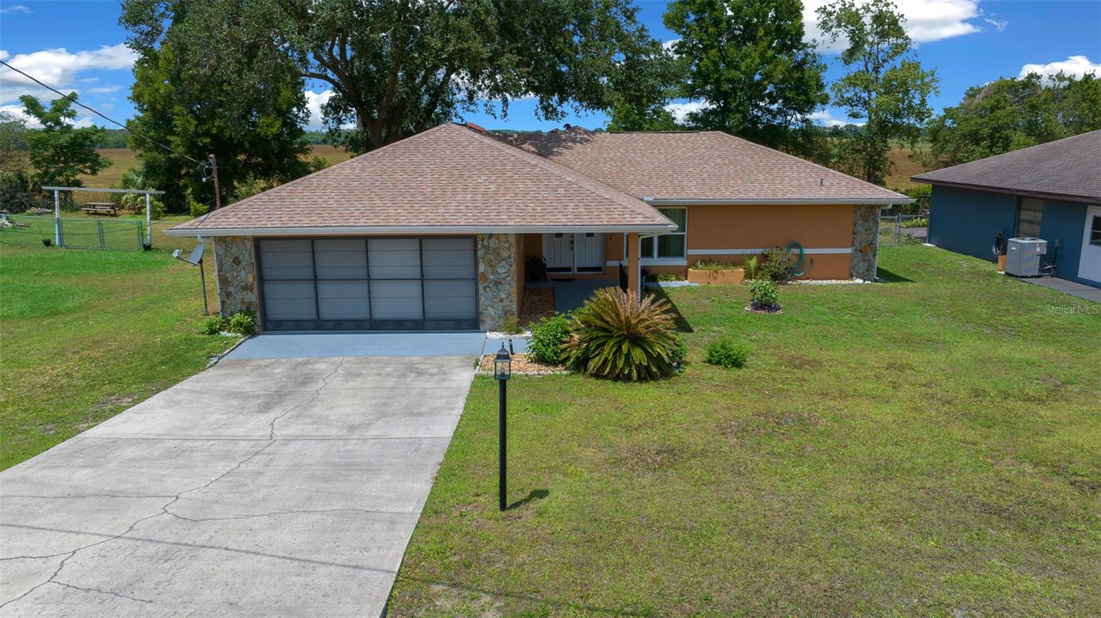 Image 8 of 65 For 21425 Plantation Street