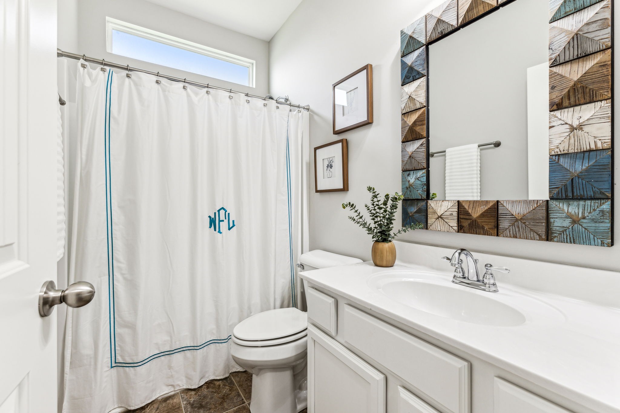 Image 6 of 21 For 8676 95th Lane D