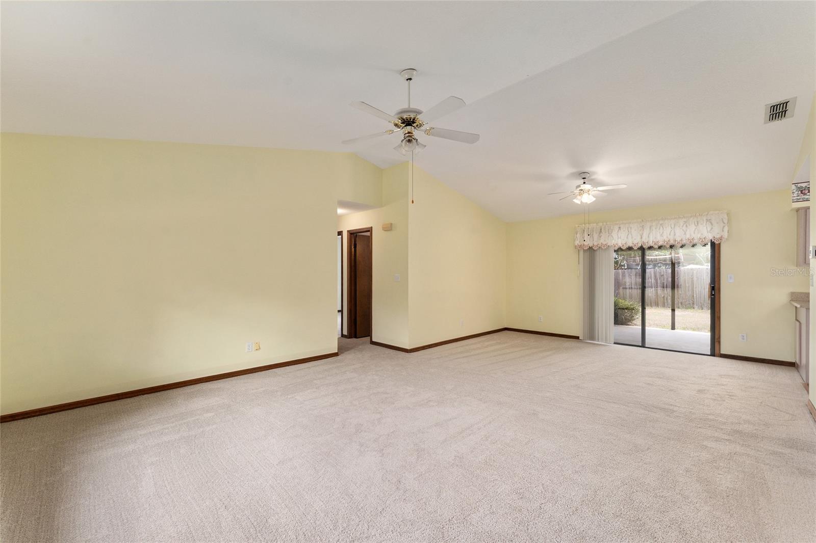 Image 14 of 50 For 14555 98th Avenue