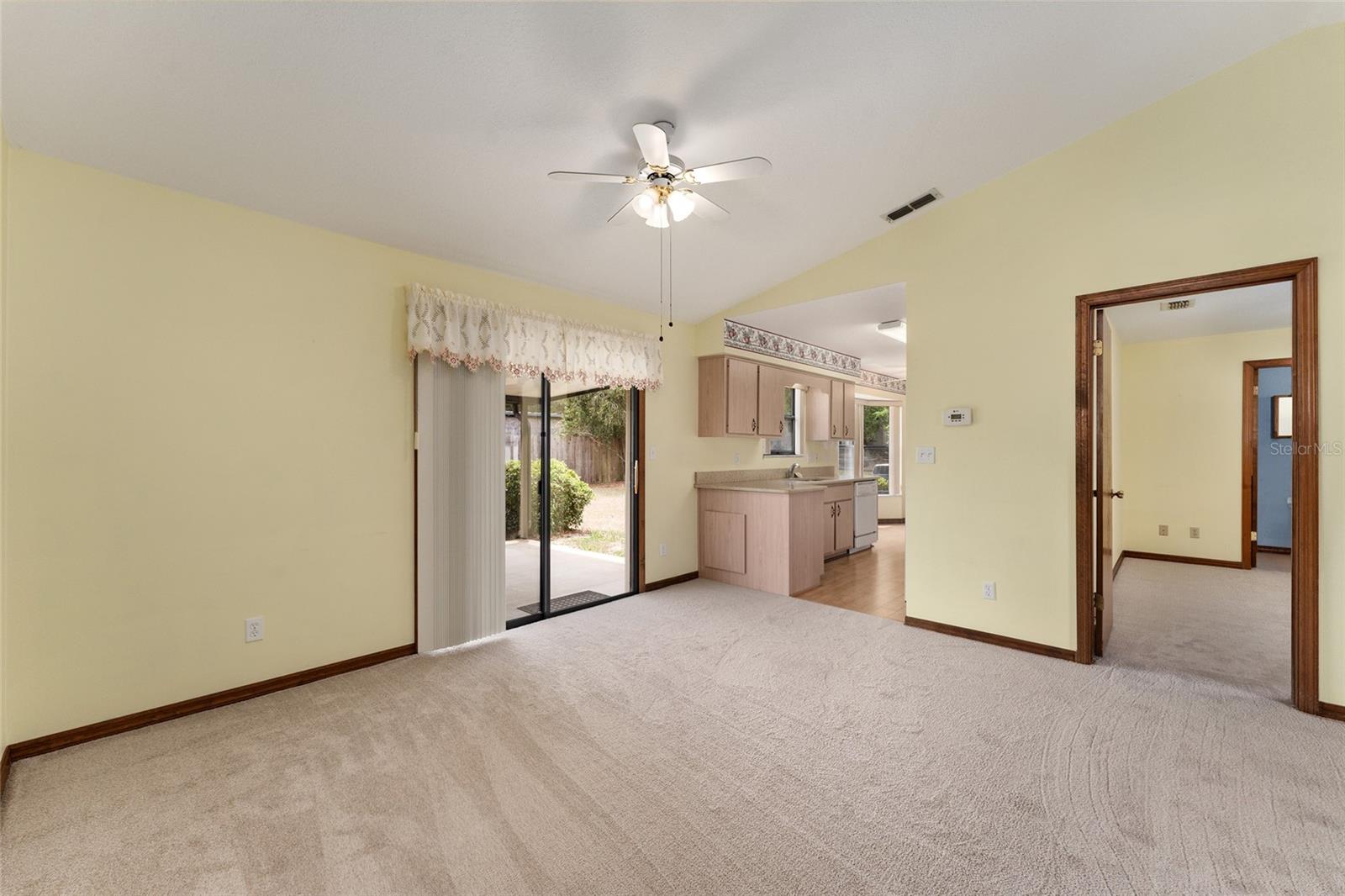 Image 18 of 50 For 14555 98th Avenue
