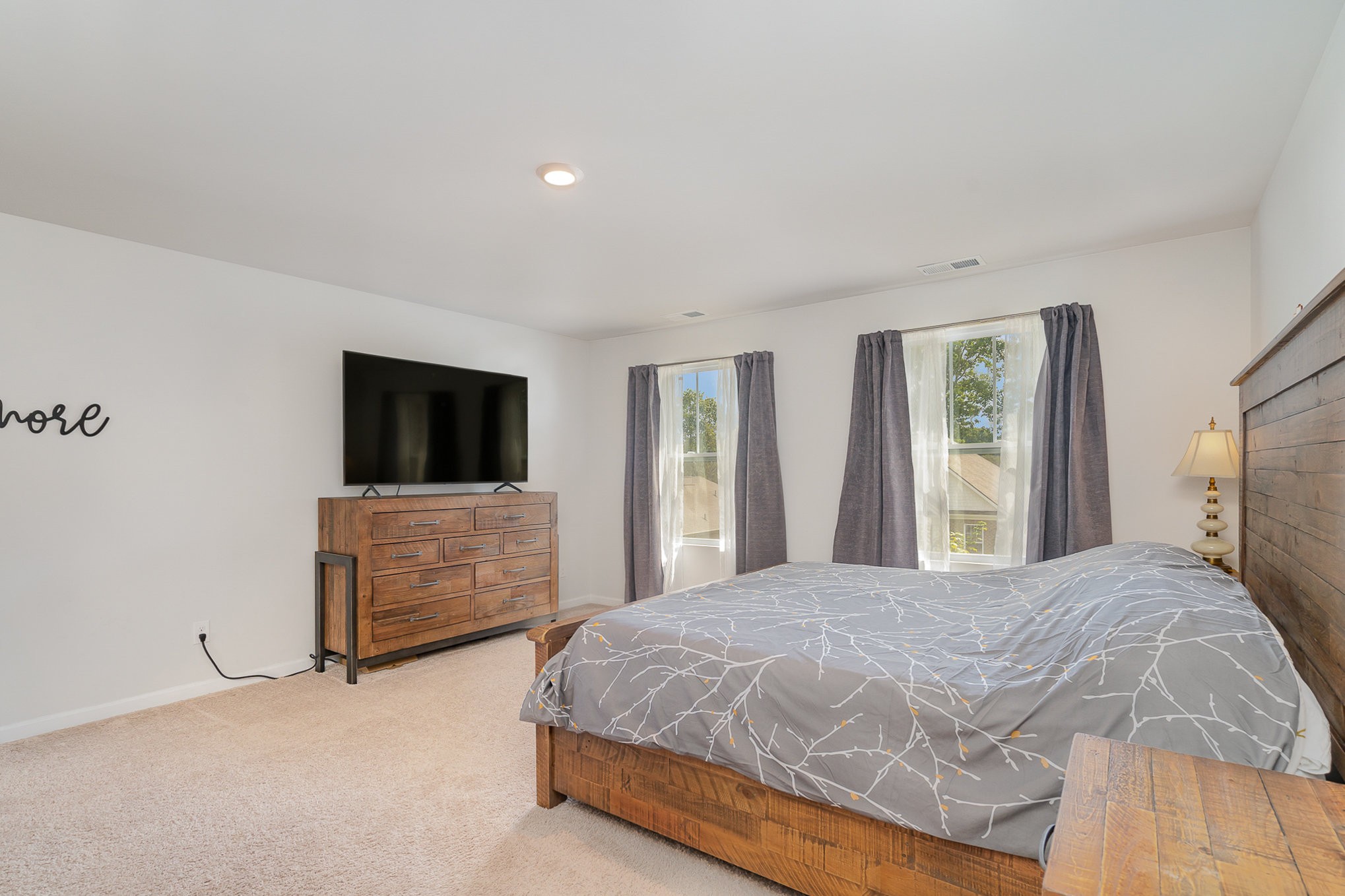 Image 17 of 40 For 8617 Triumph Circle