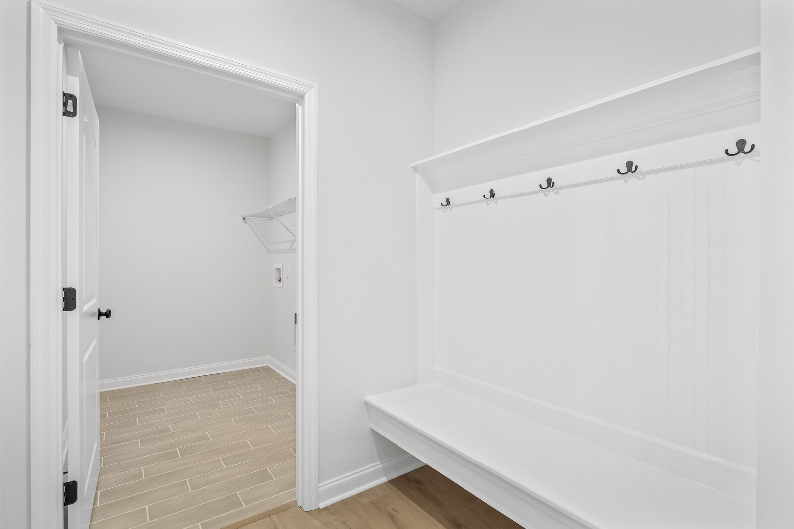 Image 11 of 64 For 23737 Mallard Avenue