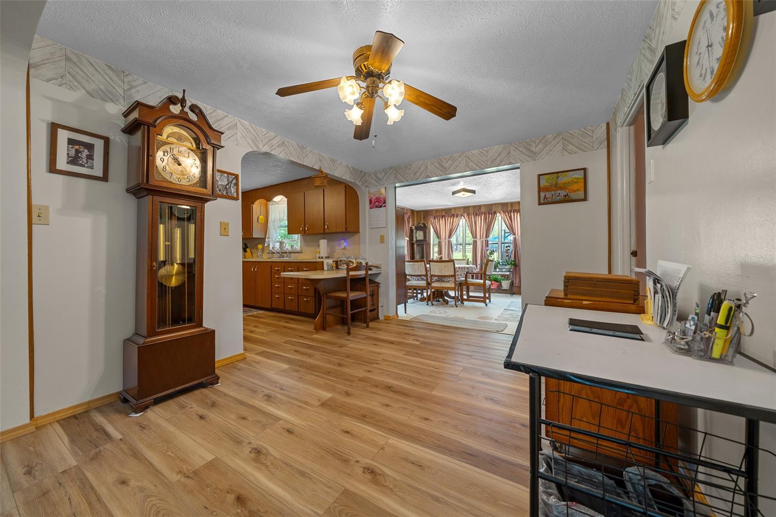 Image 50 of 64 For 23737 Mallard Avenue