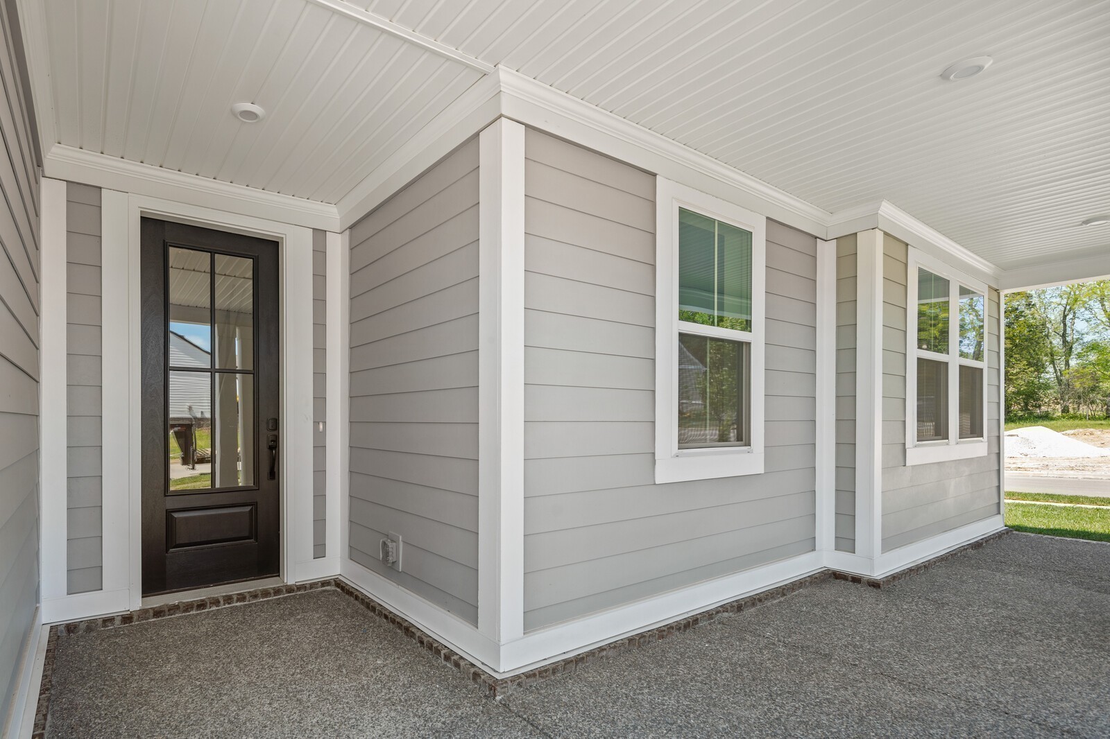 Image 6 of 64 For 23737 Mallard Avenue