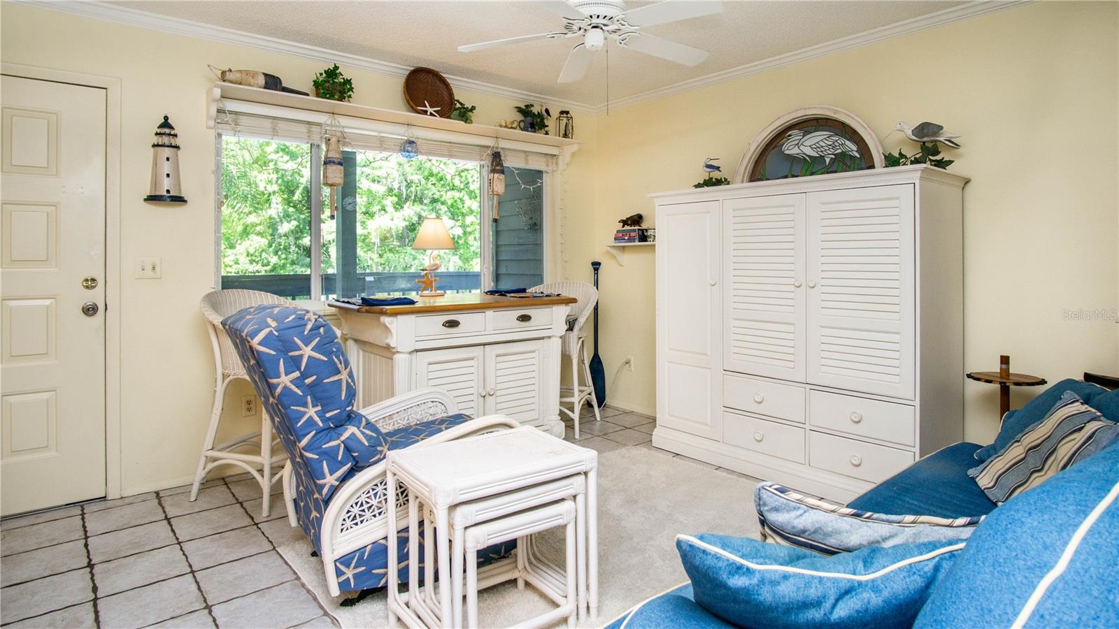 Image 18 of 31 For 20820 River Drive B25