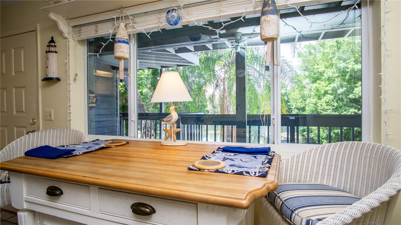 Image 2 of 31 For 20820 River Drive B25
