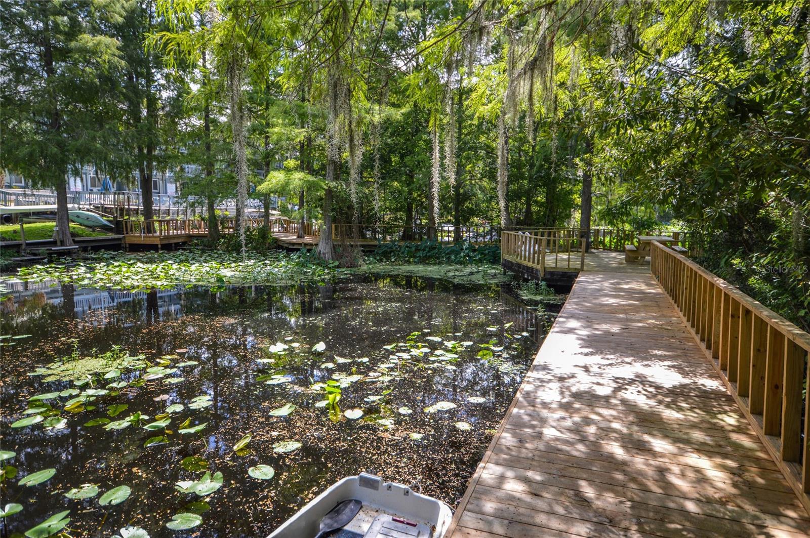 Image 23 of 31 For 20820 River Drive B25