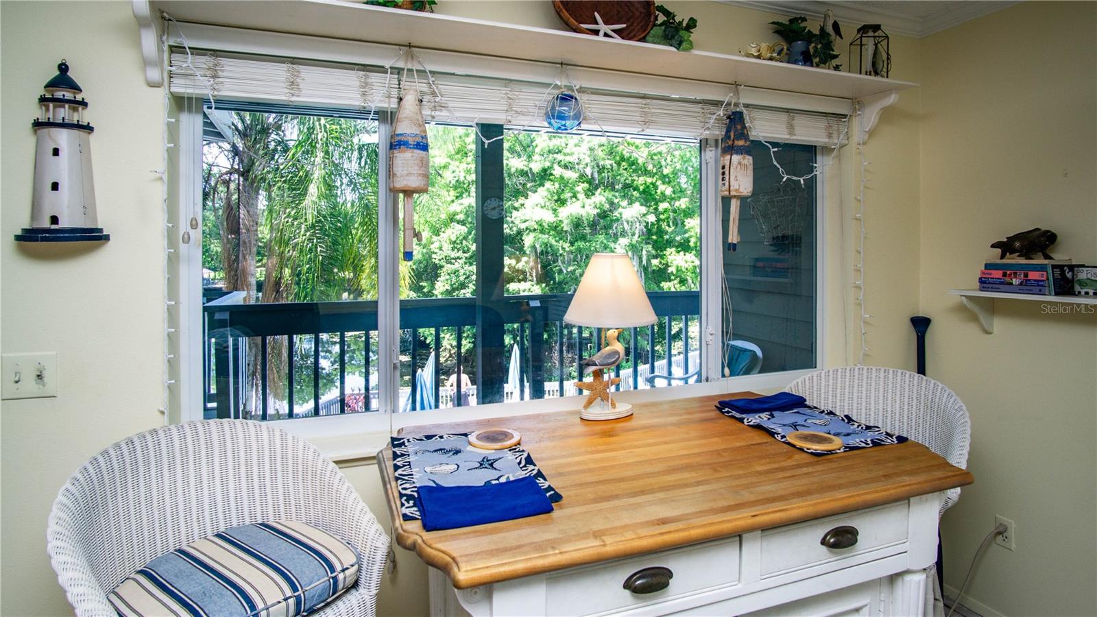 Image 8 of 31 For 20820 River Drive B25