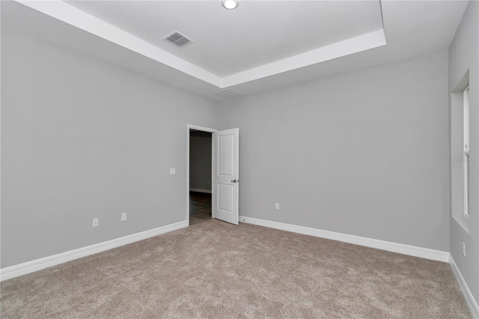 Image 25 of 40 For 9405 159th Lane