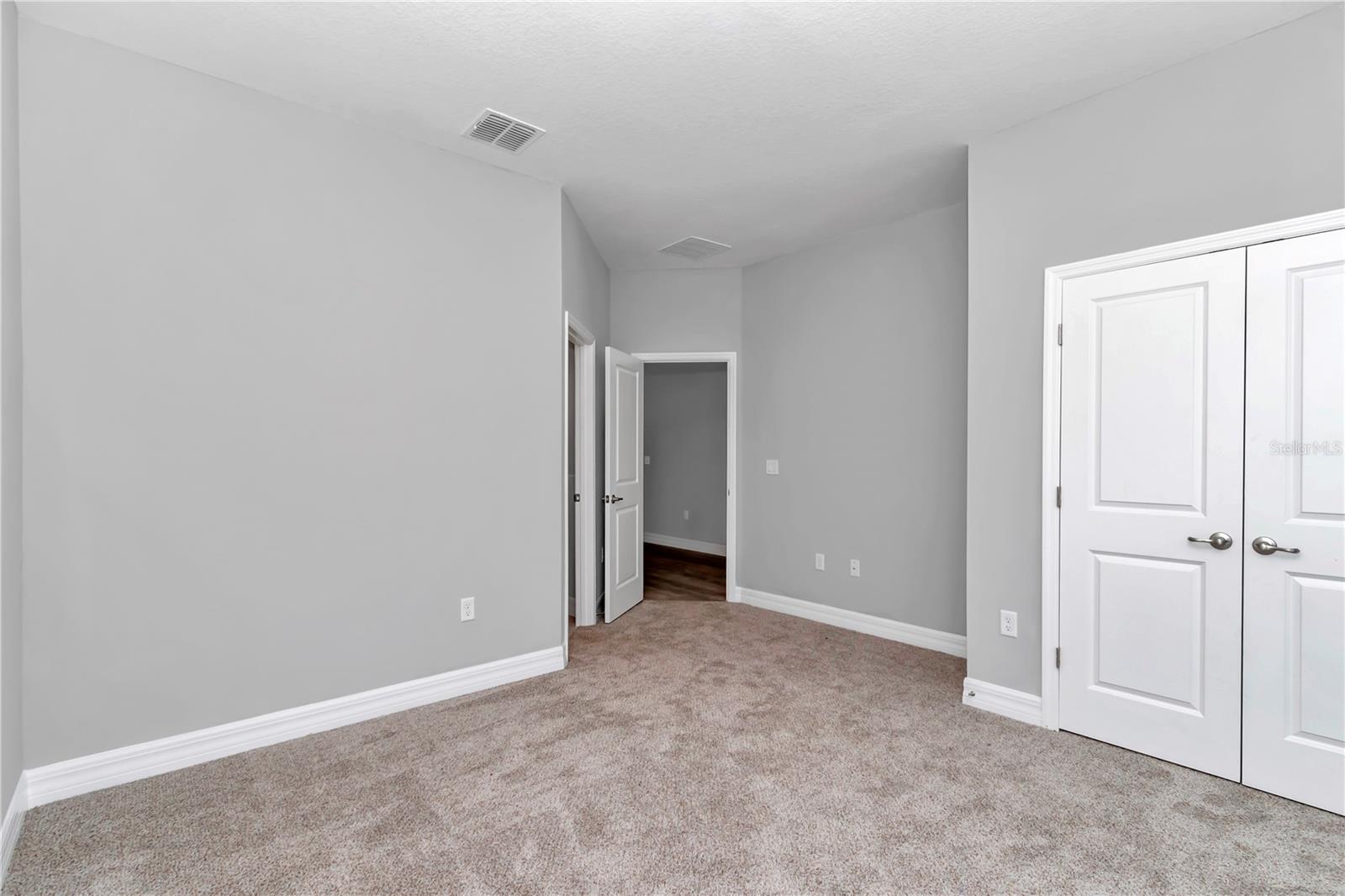 Image 26 of 40 For 9405 159th Lane